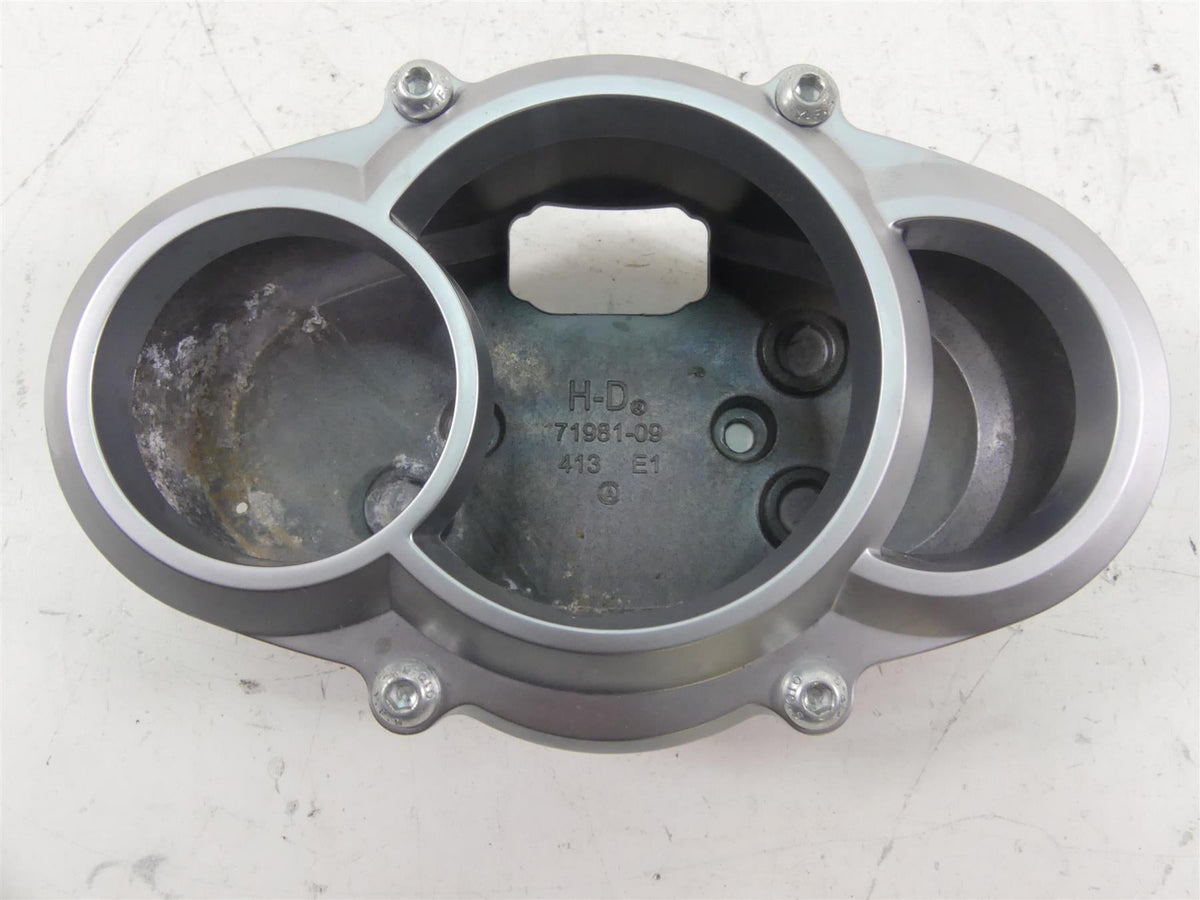 2012 Harley VRSCF Muscle Rod Speedometer Gauges Housing & Bezel 71981-09 {{ shop.shopifyCountryName }} - Mototech271