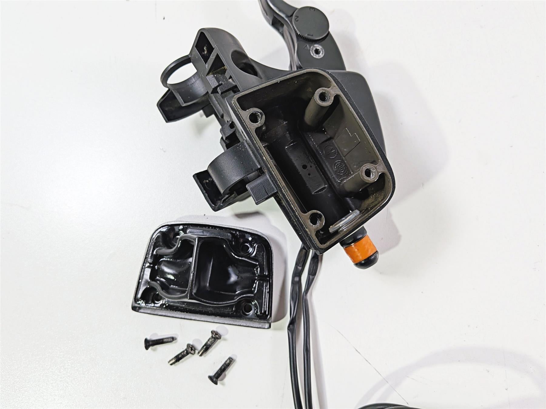 2002 BMW K1200LT 89V3 Magura Clutch Master Cylinder & Lever 32717657184 {{ shop.shopifyCountryName }} - Mototech271