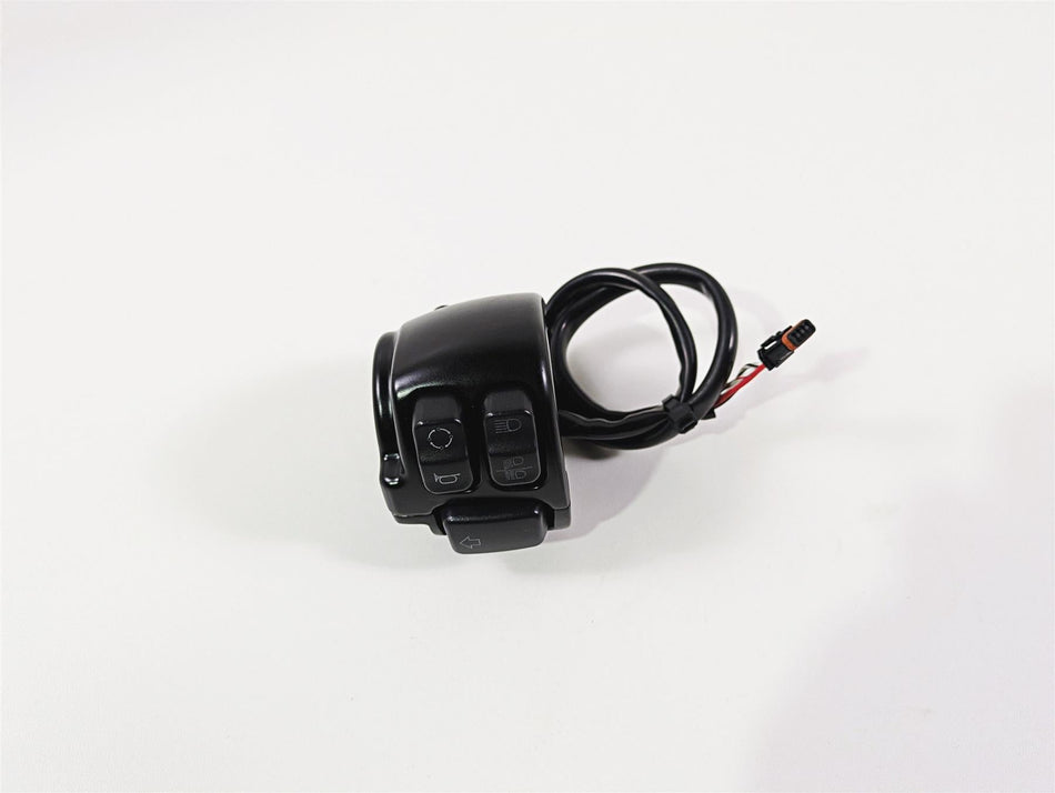 2019 Harley Softail FXDR 114 Left Hand Light Control Switch 71500292 {{ shop.shopifyCountryName }} - Mototech271