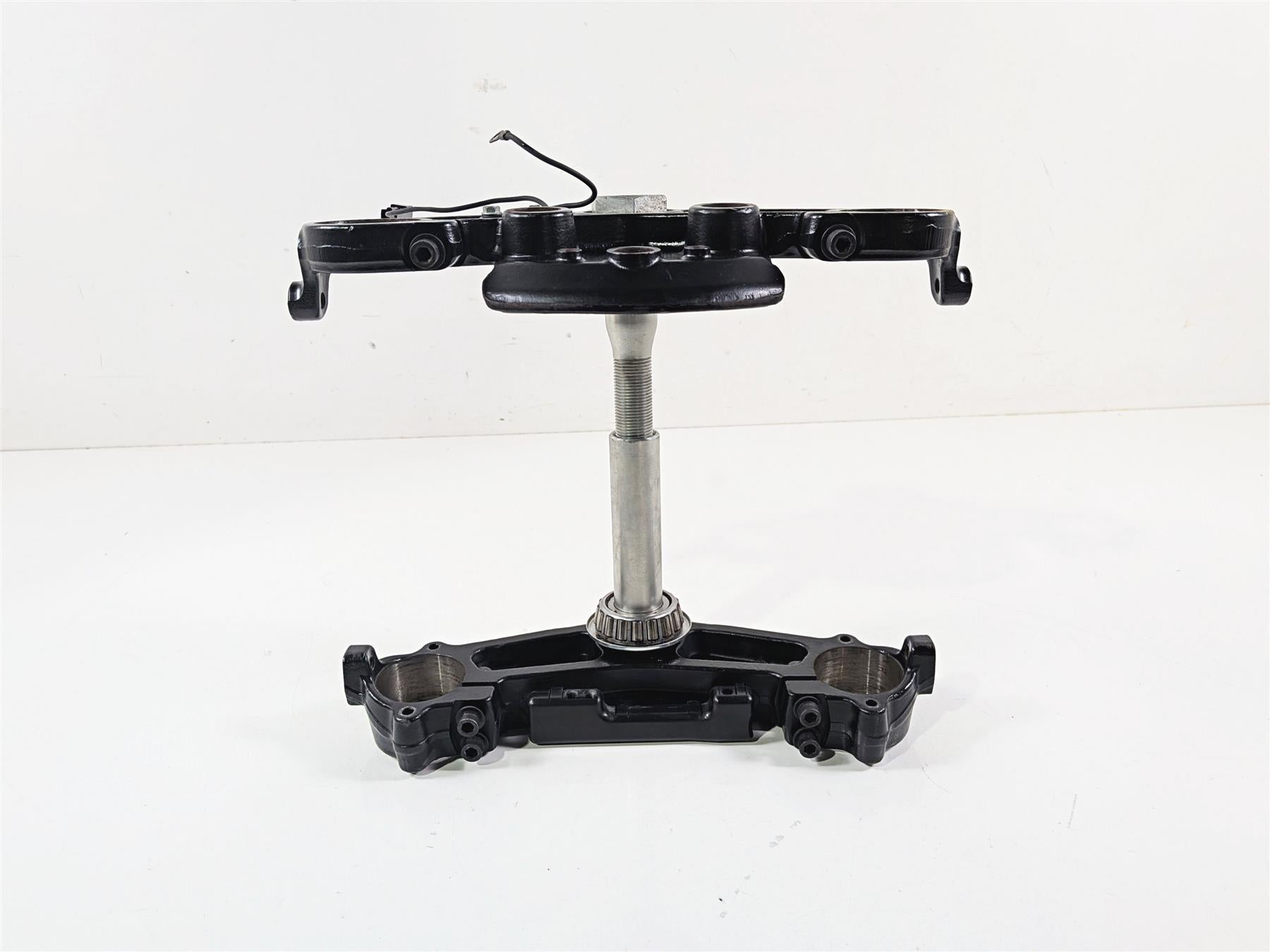 2020 Harley Touring FLTRK Road Glide Upper Lower Triple Tree Set 49mm 45900091A {{ shop.shopifyCountryName }} - Mototech271