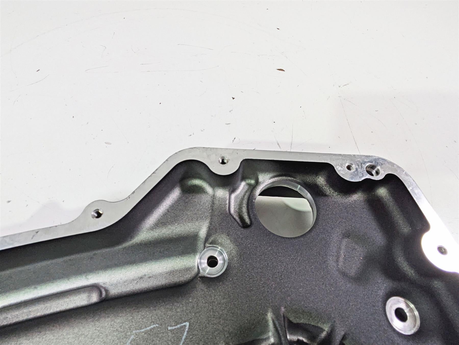 2016 Harley FXDL Dyna Low Rider Inner Primary Drive Clutch Cover 60681-06C {{ shop.shopifyCountryName }} - Mototech271