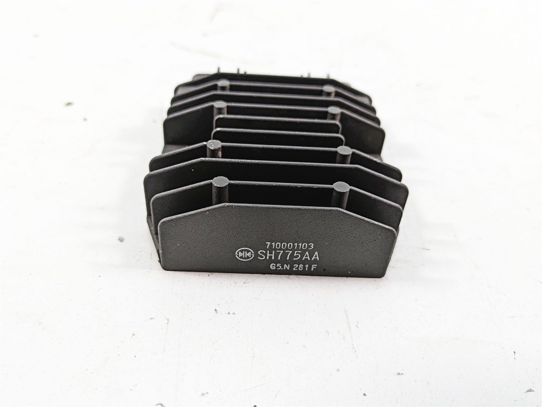 2016 Seadoo RXT 260 Rectifier Voltage Regulator - Read SH775AA 710001103 {{ shop.shopifyCountryName }} - Mototech271