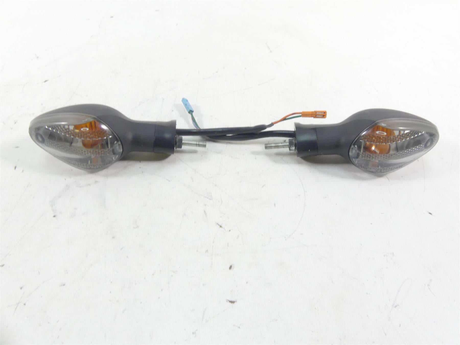 2015 Honda CBR1000 RR SC59 Rear Oem Blinker Turn Signal Set 33600-MFL-694 | Mototech271