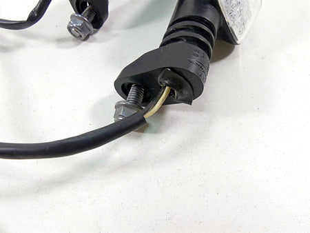 2022 Triumph Speed Triple 1200 RS Front Blinker Turn Signal Set T2704035 {{ shop.shopifyCountryName }} - Mototech271