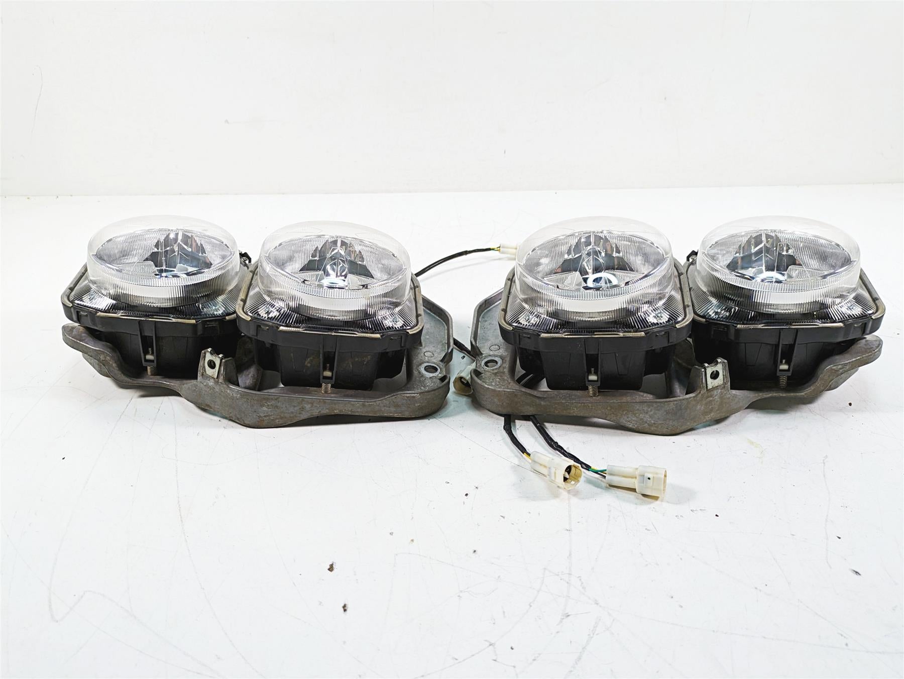 2018 Yamaha YXZ1000R EPS SS Headlight Head Light Lamp Set 2UD-84300-00-00 {{ shop.shopifyCountryName }} - Mototech271