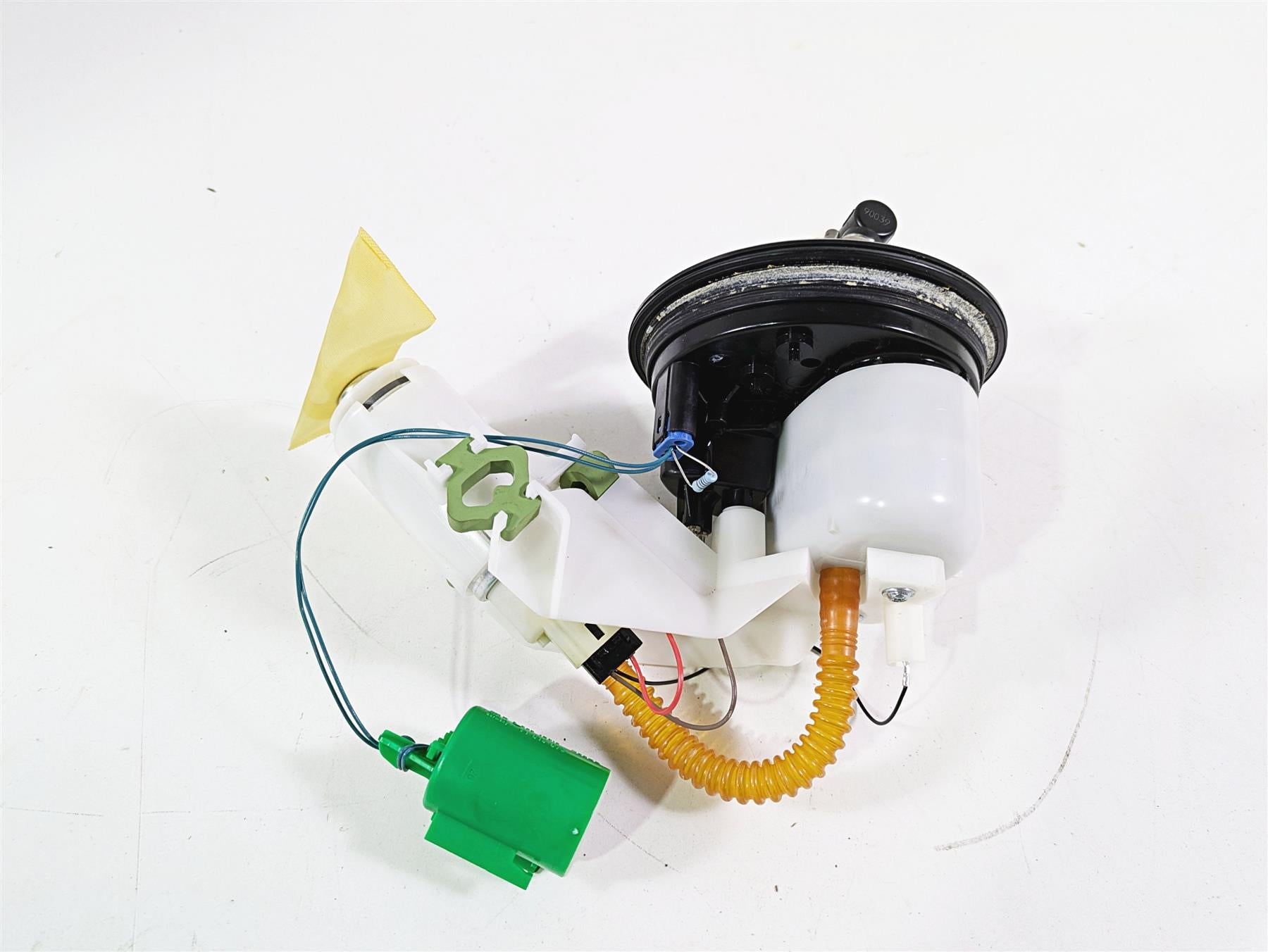 2014 BMW R nine T R9T K21 Fuel Gas Petrol Pump 6K -Tested 16148544012 {{ shop.shopifyCountryName }} - Mototech271