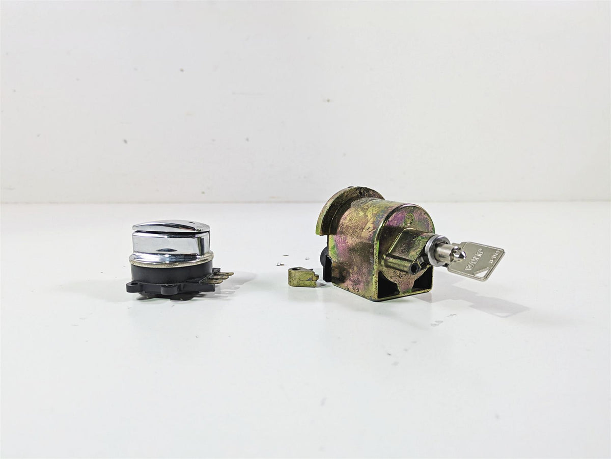 1998 Harley Touring FLHRCI Road King Ignition Switch Key Lock Set -Read 71313-96 {{ shop.shopifyCountryName }} - Mototech271