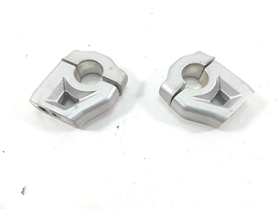2009 BMW R1200GS K255 Adv Stock Handlebar Risers 28.5mm 31427718173 {{ shop.shopifyCountryName }} - Mototech271