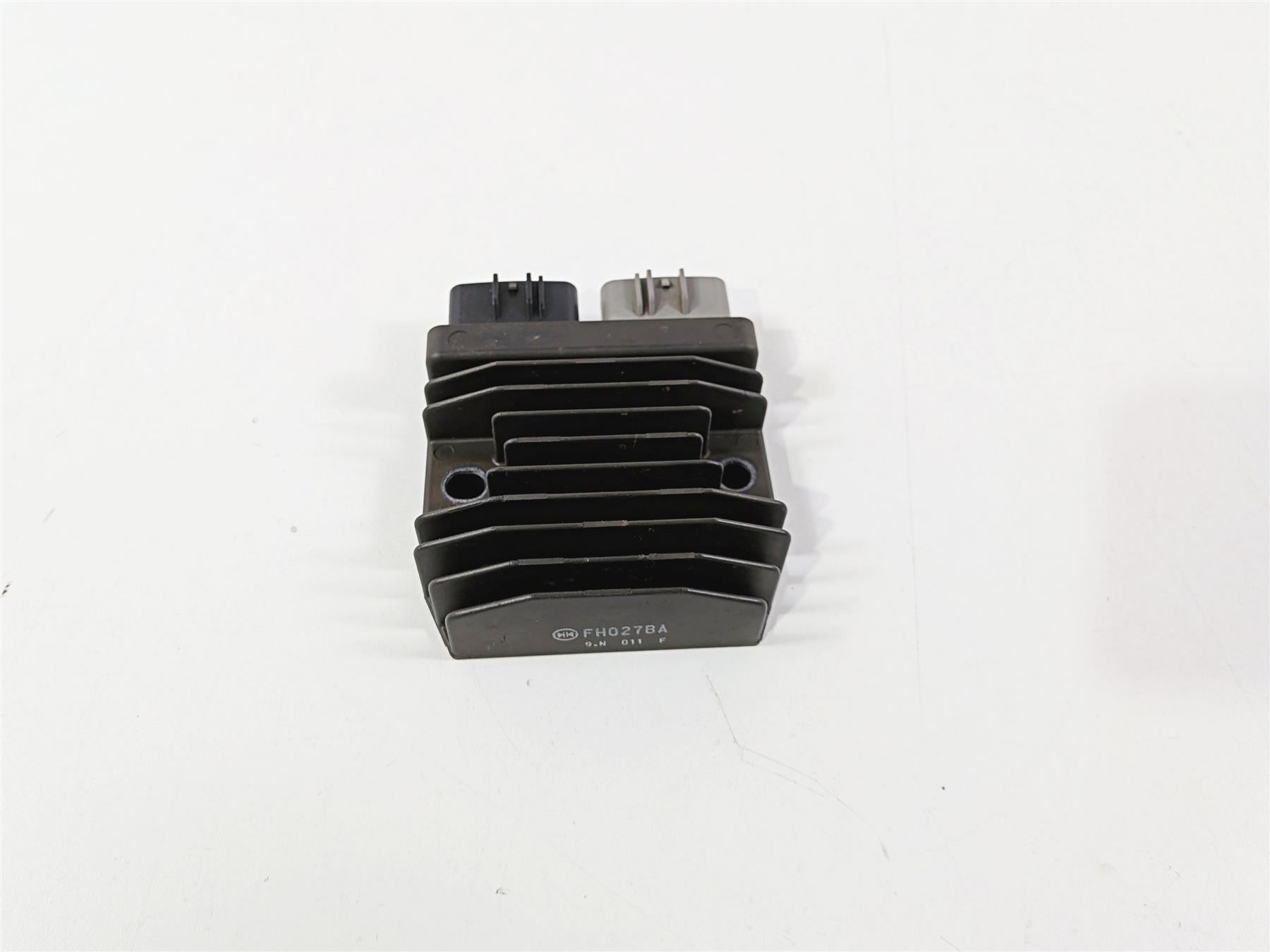 2020 Kawasaki Teryx KRX KRF 1000 Rectifier Voltage Regulator 21066-0771 FH027BA-Mototech271