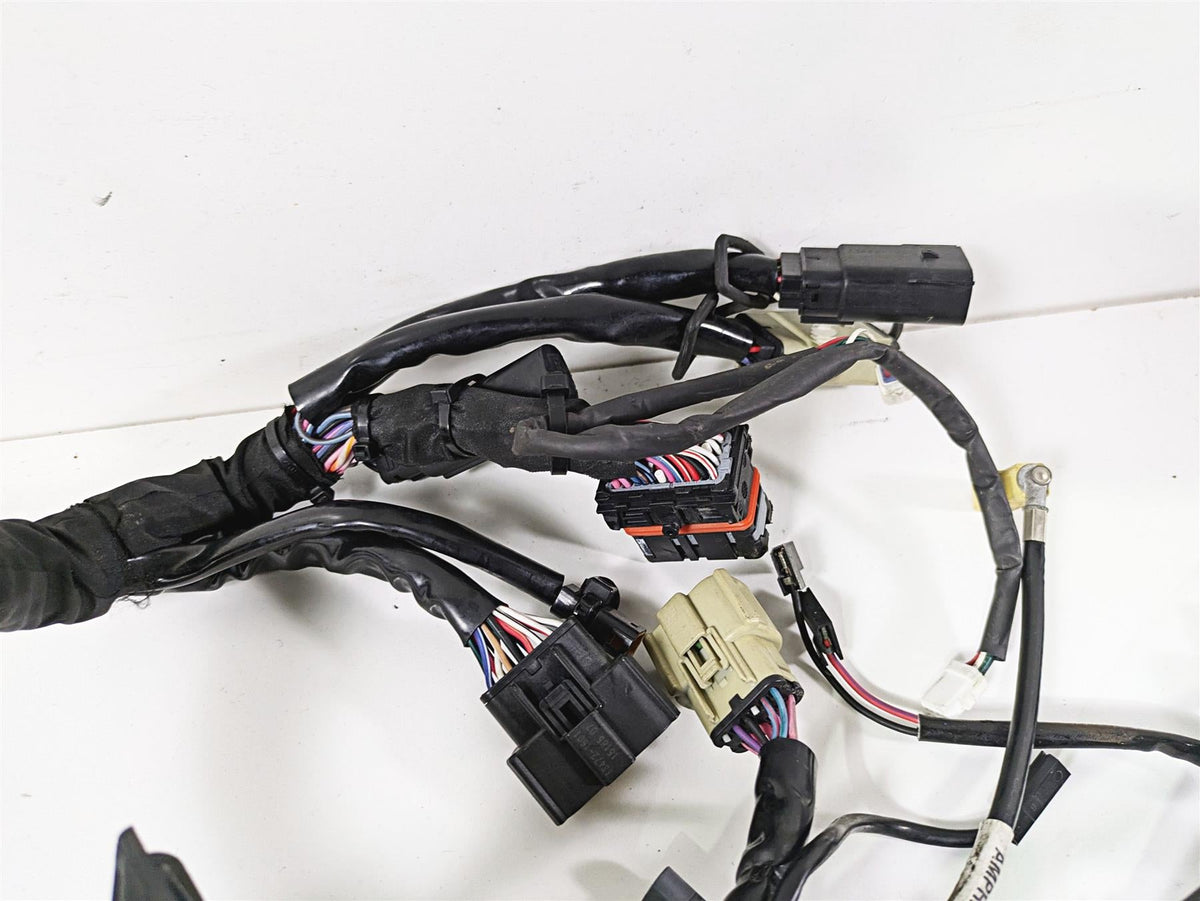 2017 Harley Touring FLHTKSE CVO E-Glide Main Wiring Harness Abs - Read 69201552 {{ shop.shopifyCountryName }} - Mototech271