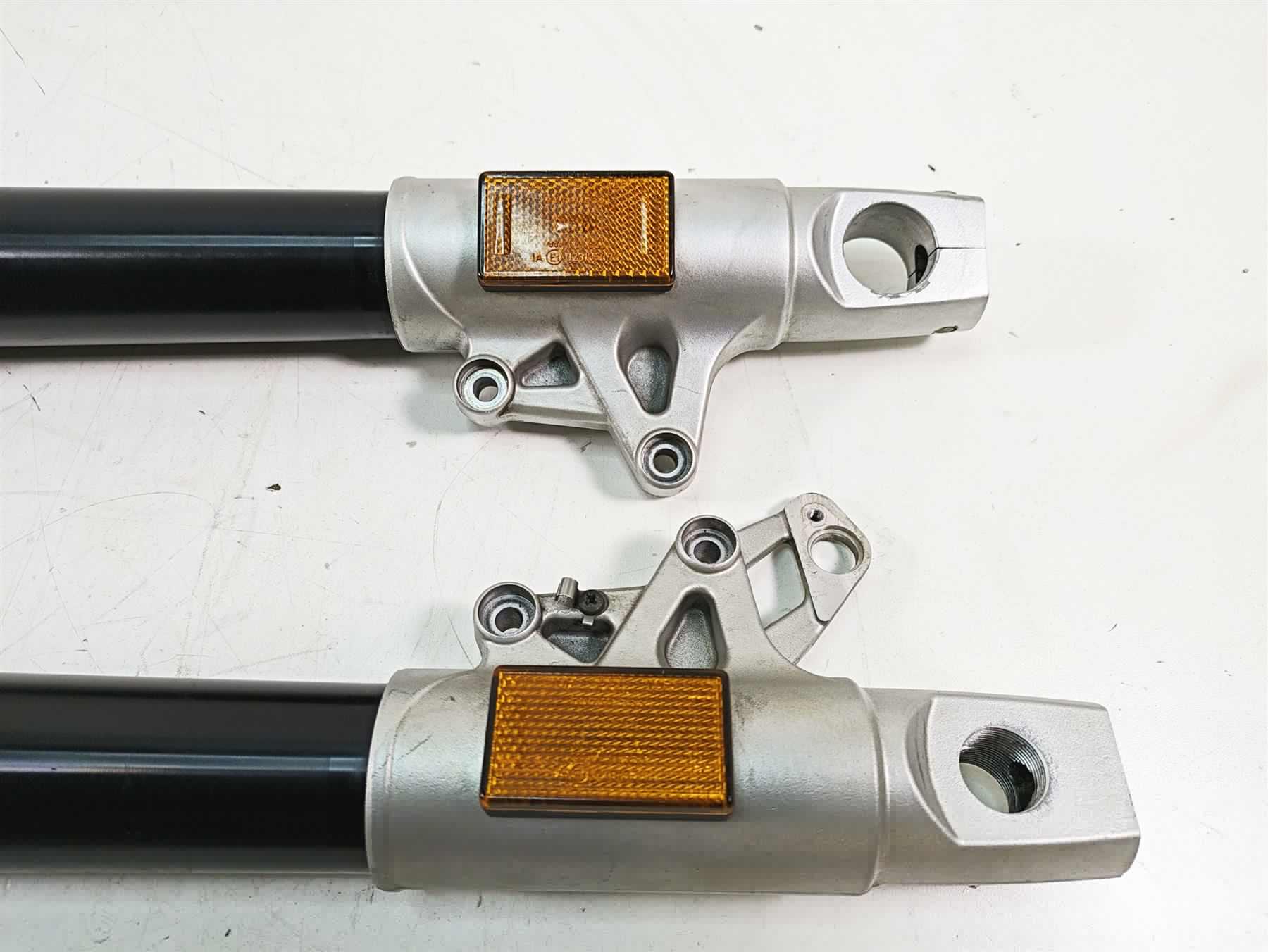 2007 BMW R1200GS K255 Adv Straight Front Fork Leg Set 31427699687 31427695958 {{ shop.shopifyCountryName }} - Mototech271