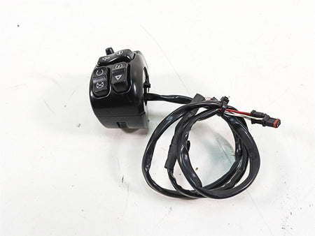 2019 Harley Touring FLHX Street Glide Right Hand Control Switch 71500129C {{ shop.shopifyCountryName }} - Mototech271
