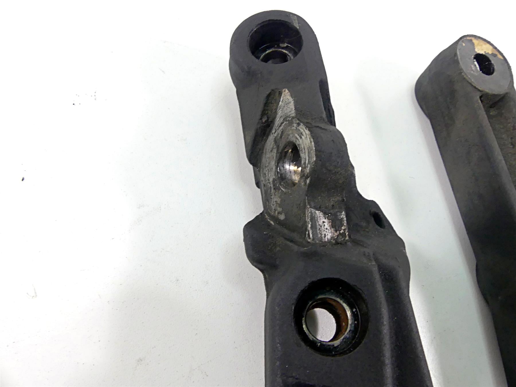 2011 Victory Cross Country Lower Engine Mount Frame Rail Cradle Set 5137537 {{ shop.shopifyCountryName }} - Mototech271