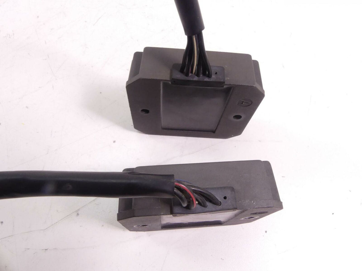 2001 Kawasaki VN1500 Vulcan C Rectifier Voltage Regulator Set + Covers 21066-110 {{ shop.shopifyCountryName }} - Mototech271