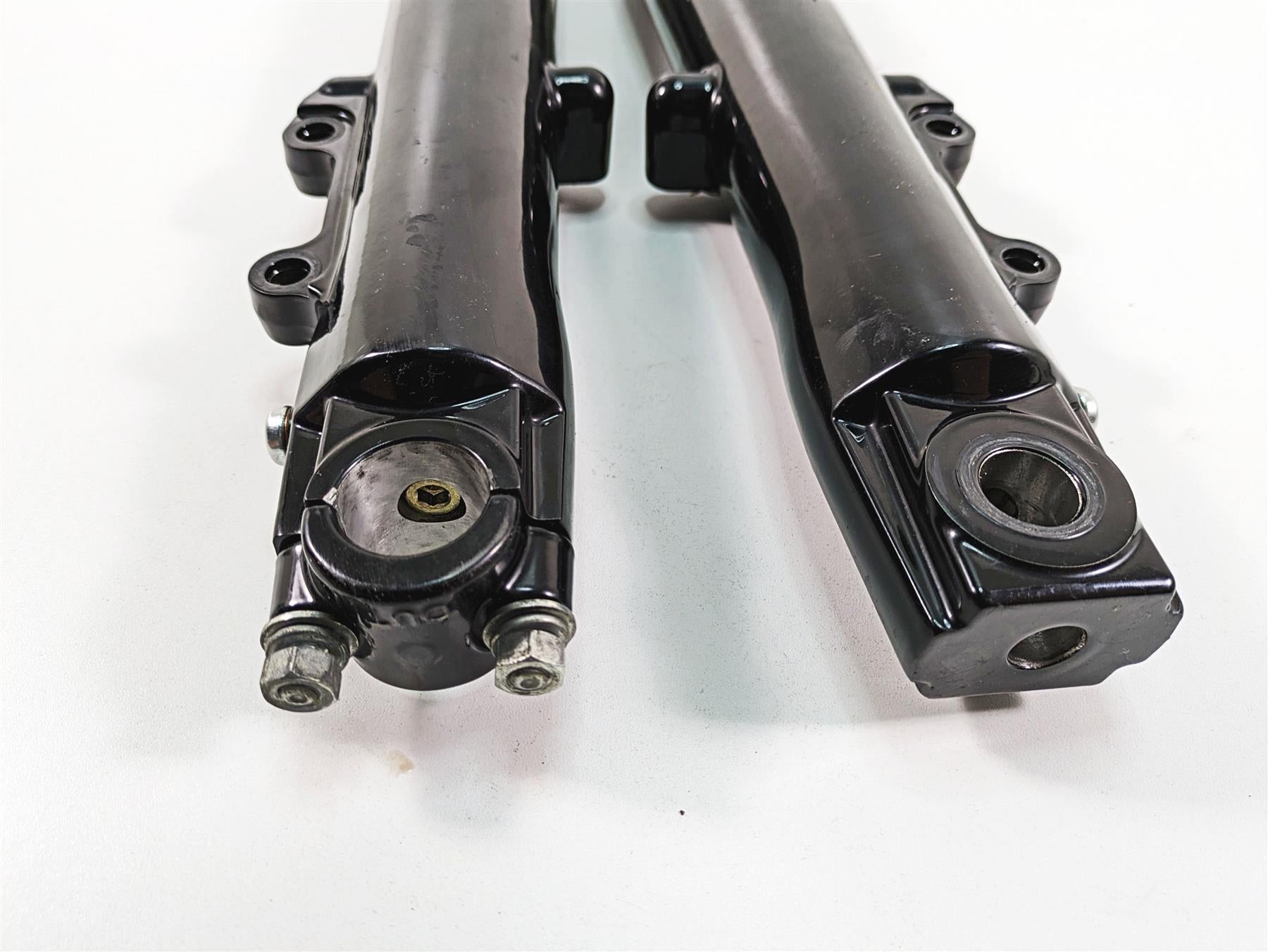 2013 Harley Touring FLHX Street Glide Straight Front Fork Leg Set 41mm 46495-09 {{ shop.shopifyCountryName }} - Mototech271