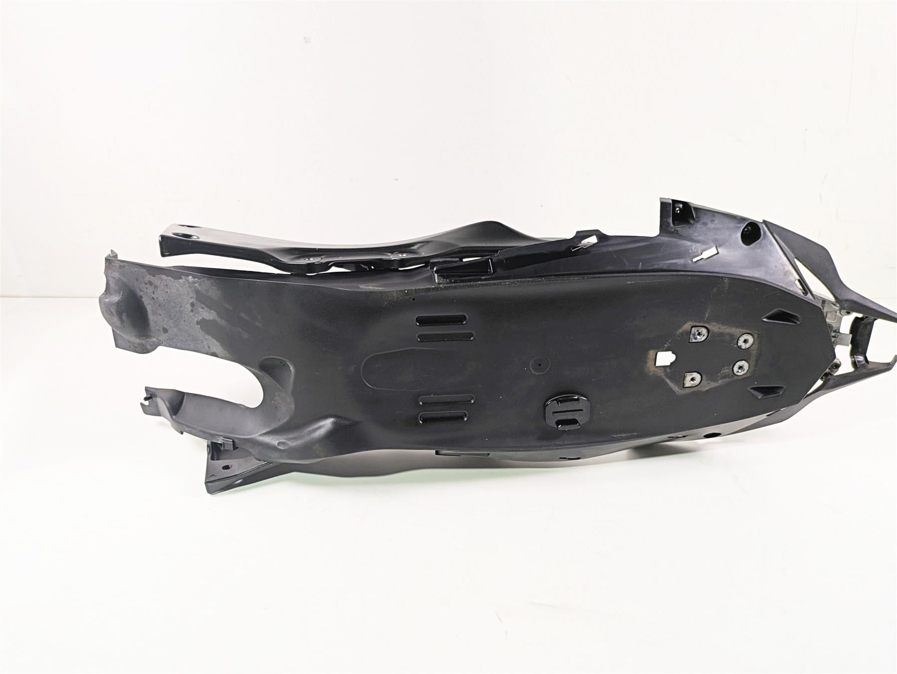 2016 Kawasaki ZX10R Ninja Rear Subframe & Inner Fender 32160-0801