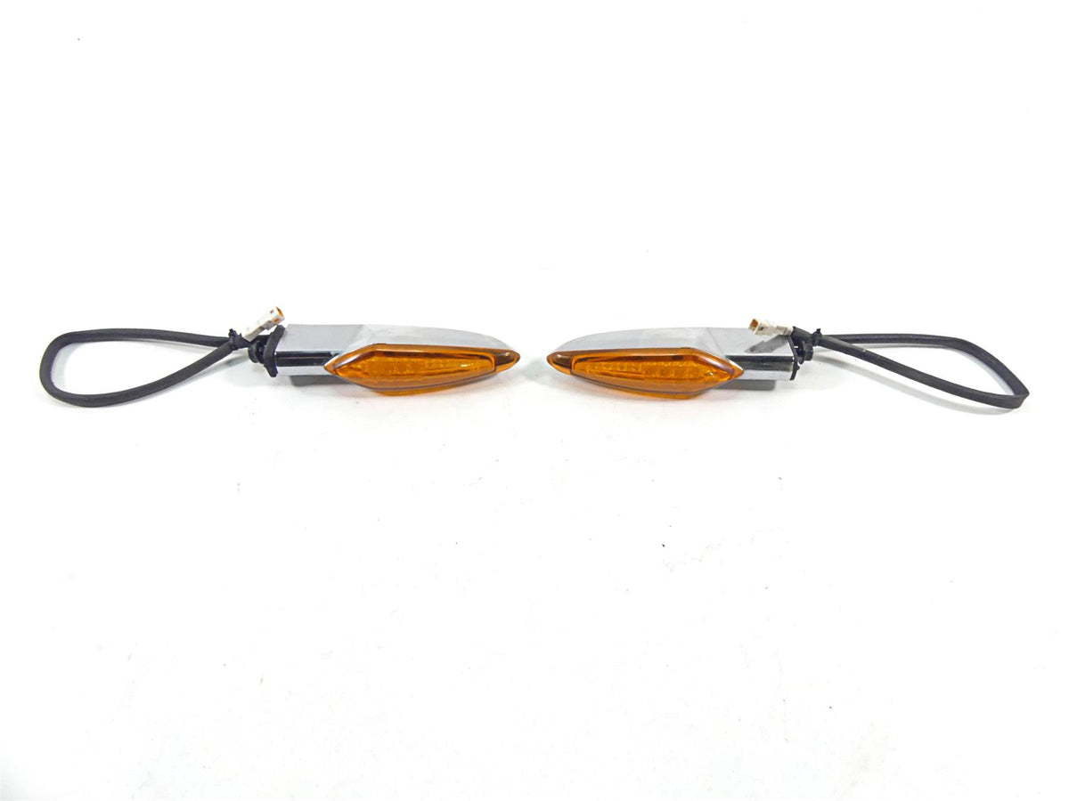 2011 Victory Cross Country Front Blinker Turn Signal Set 2411114 {{ shop.shopifyCountryName }} - Mototech271