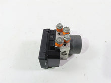 Load image into Gallery viewer, 2016 Harley FXDWG Dyna Wide Glide Abs Brake Pump Module 48341-12 48340-12
