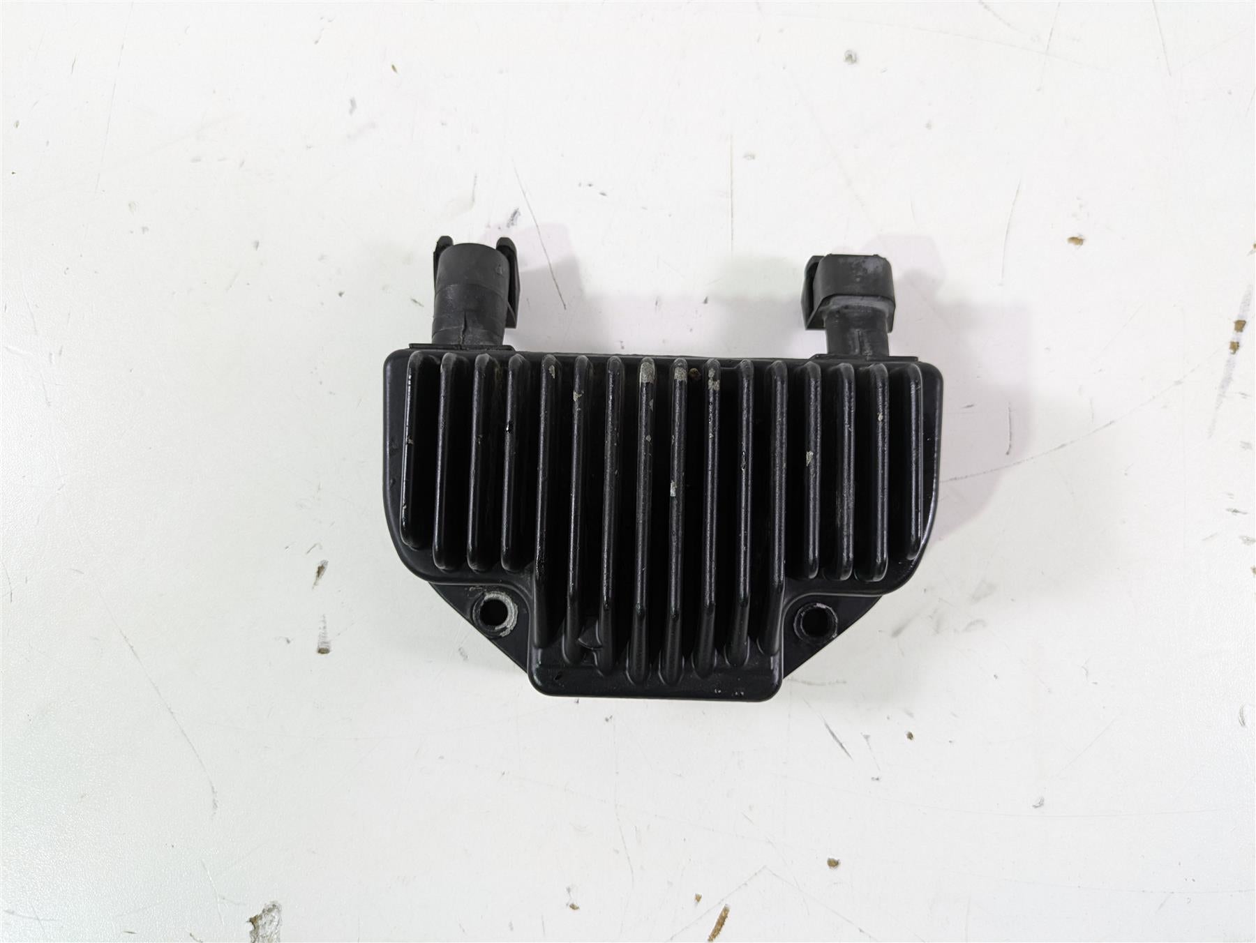 2015 Harley FXDL Dyna Low Rider Rectifier Voltage Regulator 74631-08A {{ shop.shopifyCountryName }} - Mototech271