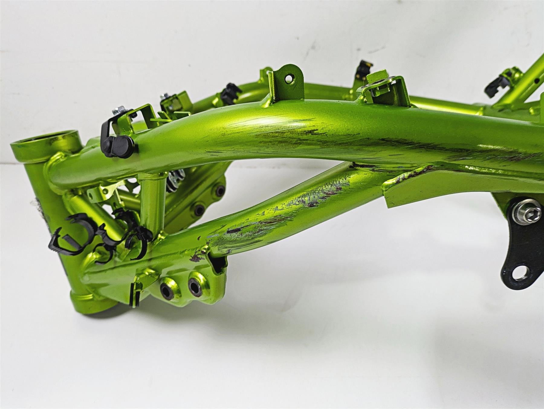 2021 Kawasaki Z900 ZR900 Straight Main Frame Chassis With Clean