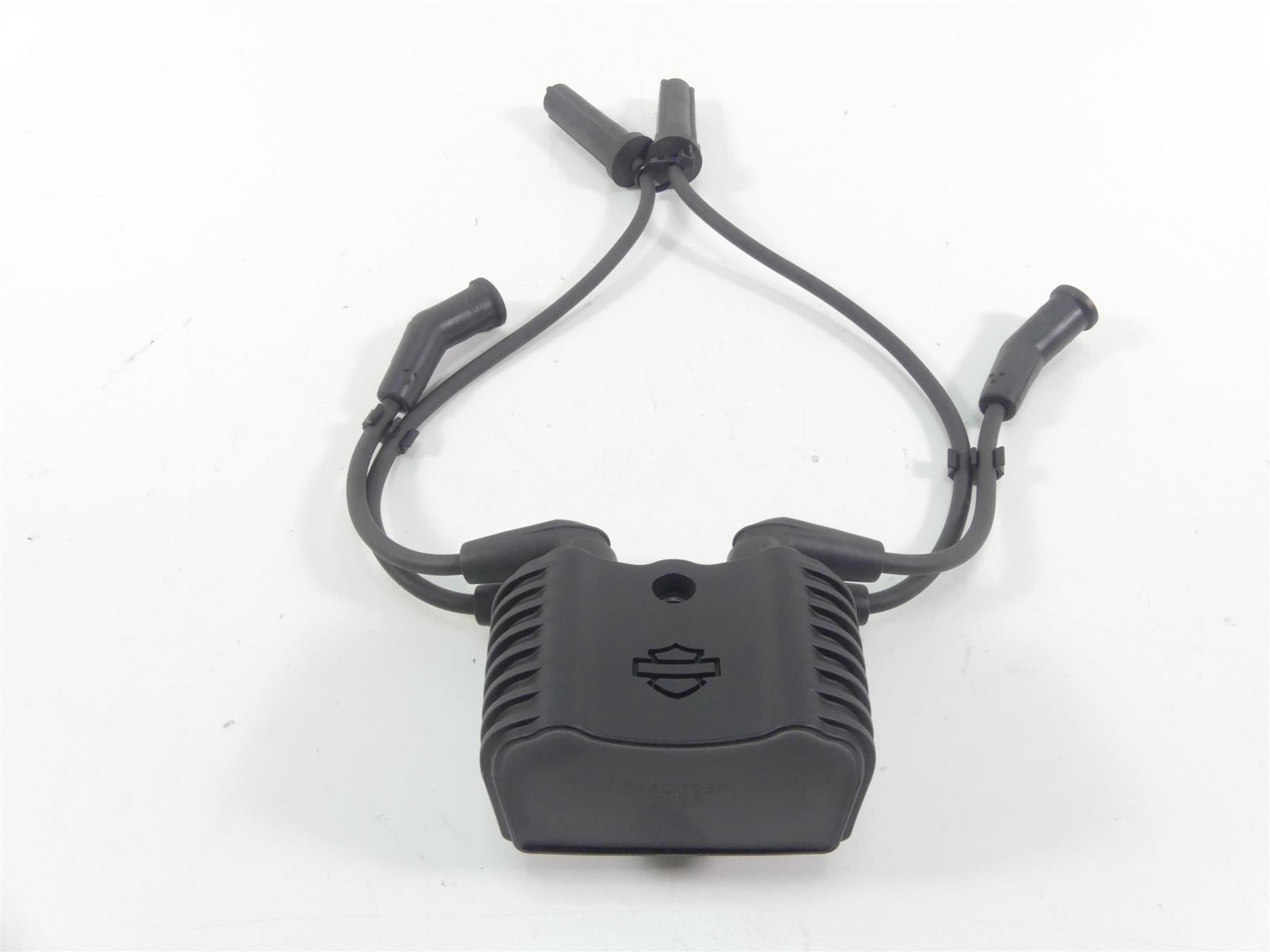 2018 Harley Softail FXFB Fat Bob Ignition Coil + Wires & Plugs Set 31600067
