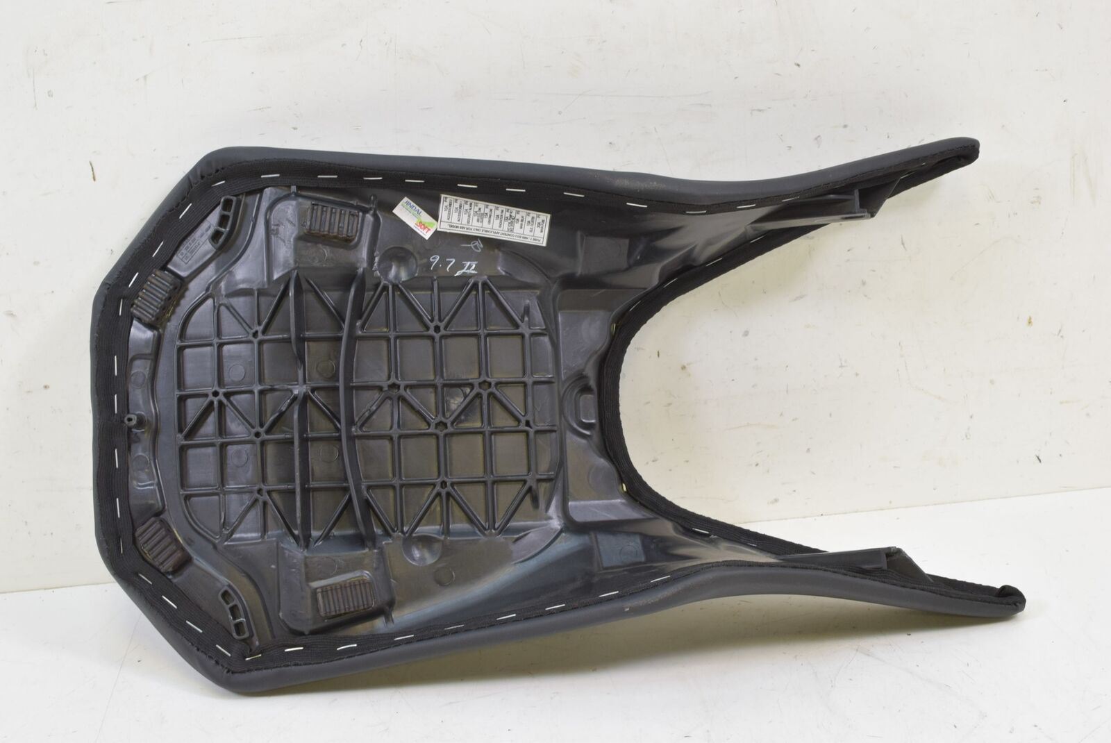 2017 KTM Duke 390 Front Rider Driver Saddle Seat 93007040000 {{ shop.shopifyCountryName }} - Mototech271