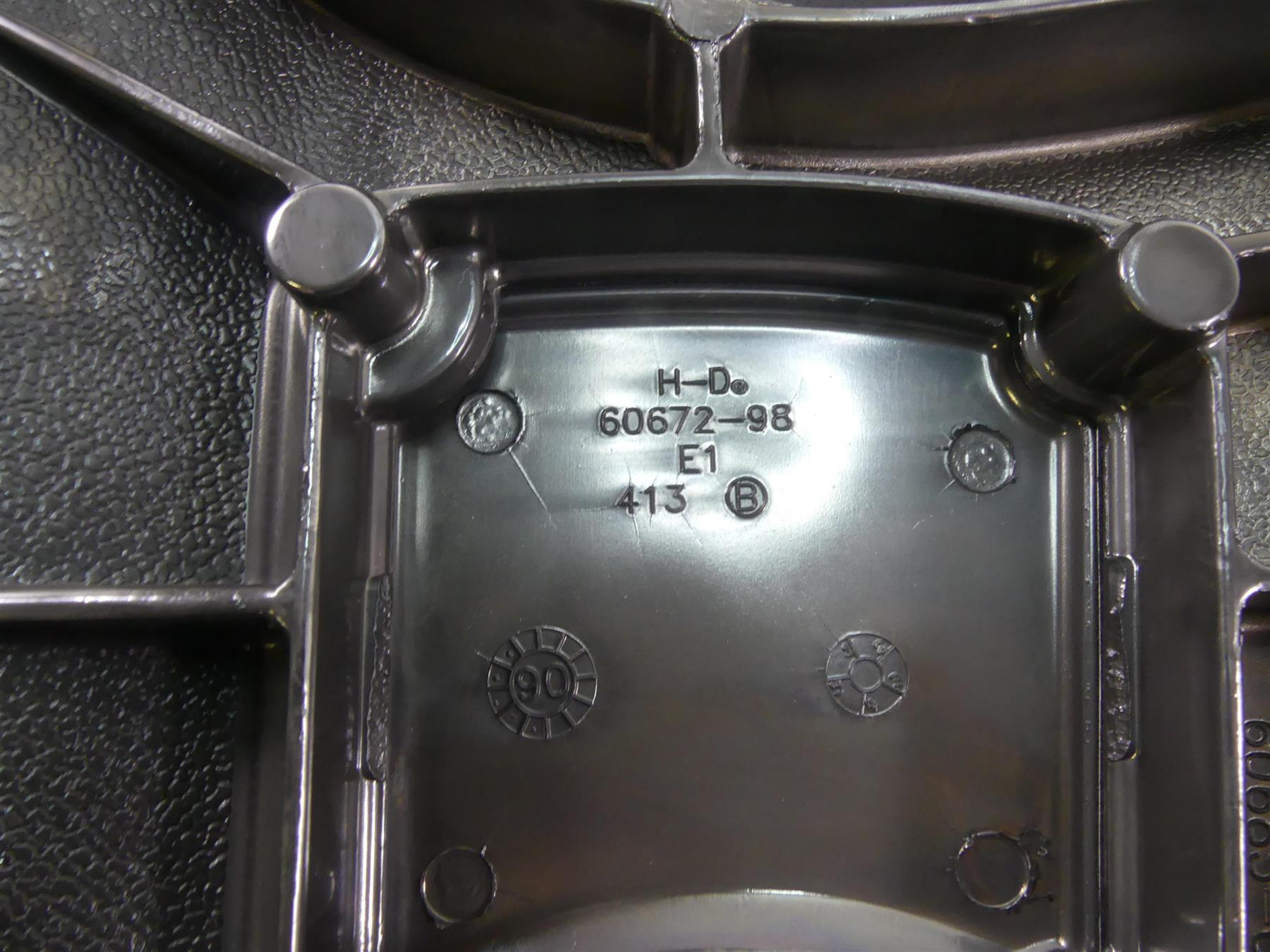1999 Harley Touring FLHTCUI Electra Glide Outer Primary Drive Cover 60672-98 {{ shop.shopifyCountryName }} - Mototech271
