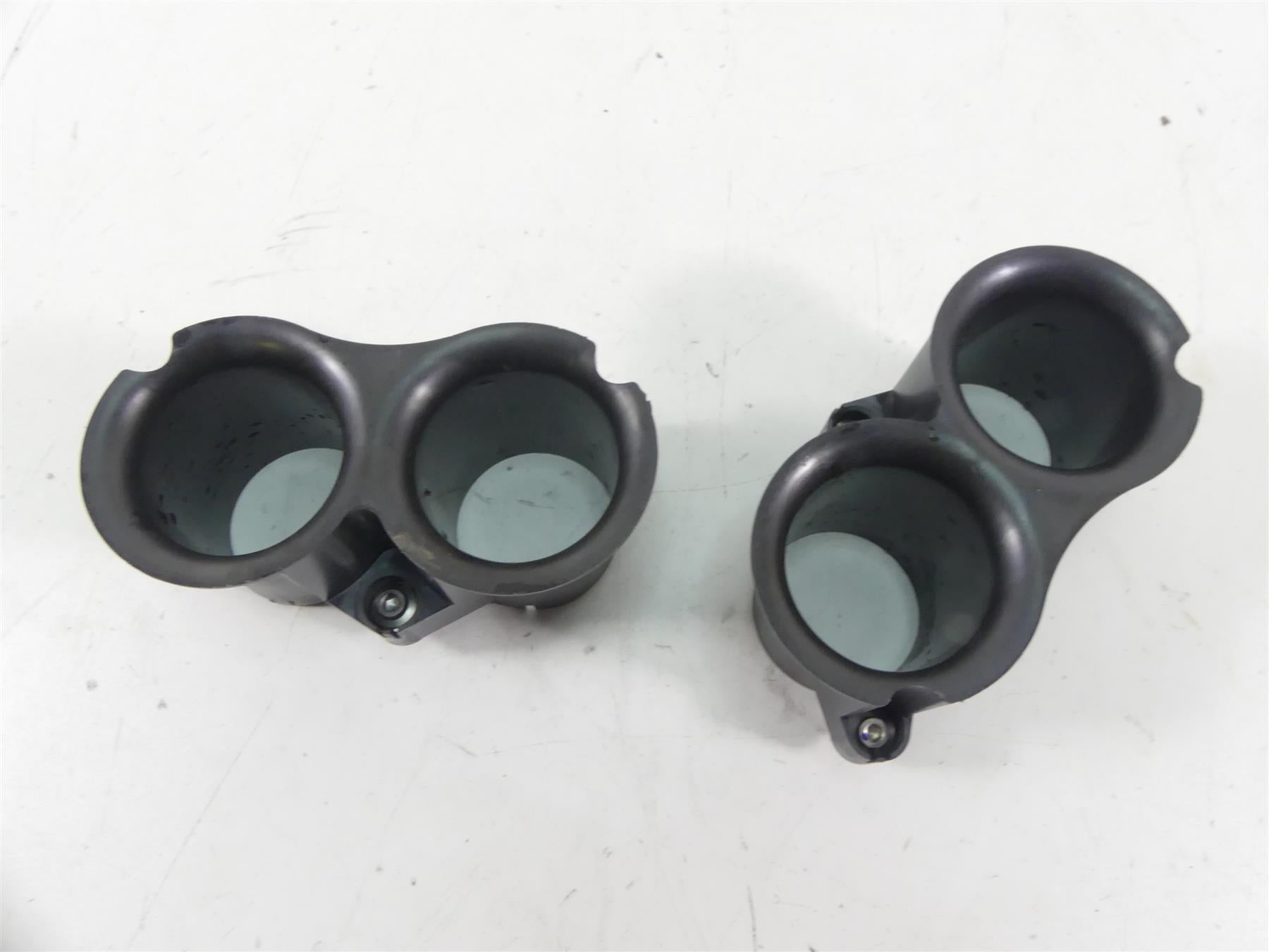 2007 Yamaha FZ1 Fazer Air Cleaner Breather Box & Velocity Stacks 2D1-14411-00-00 {{ shop.shopifyCountryName }} - Mototech271
