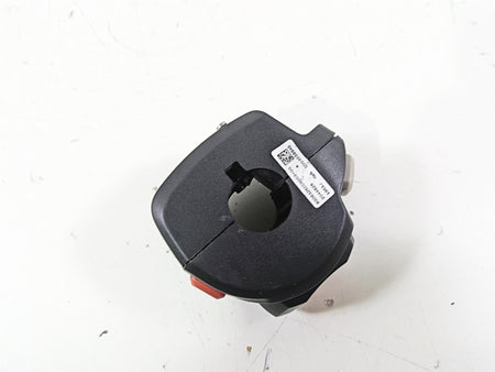 2020 Triumph Daytona 765 Moto2 Right Hand Control Switch T2044828 {{ shop.shopifyCountryName }} - Mototech271