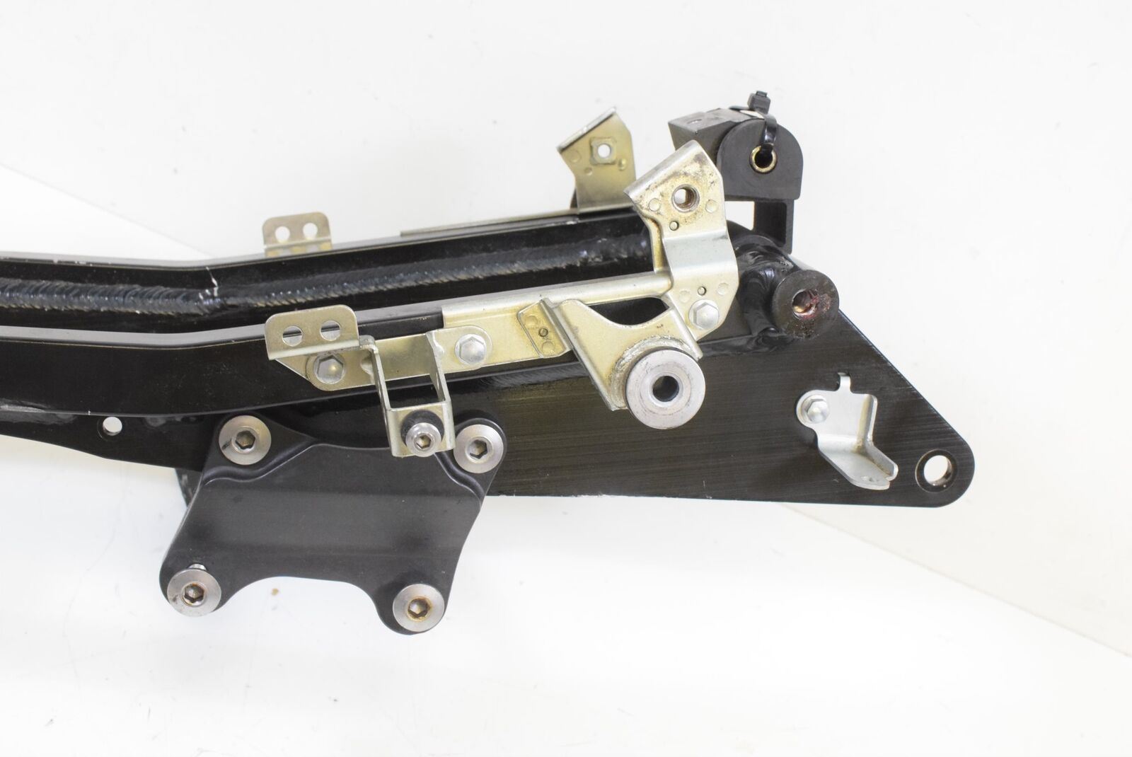 2007 Kawasaki ZX6R ZX636 ZX6 Ninja Straight Sub Frame Subframe 32160-0258 {{ shop.shopifyCountryName }} - Mototech271
