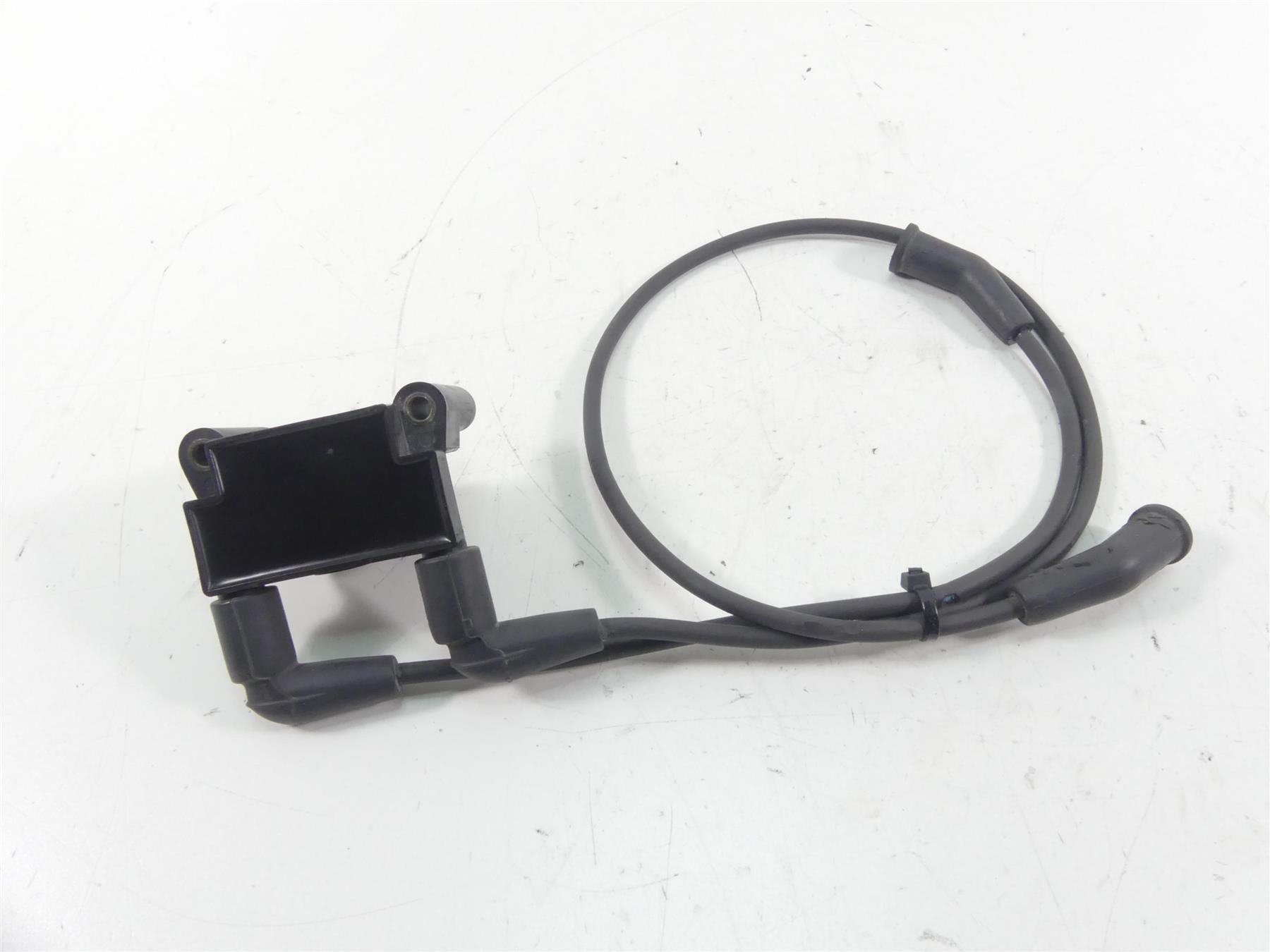 2012 Harley Touring FLHTK Electra Glide Ignition Coil Wires & Plugs 31696-07A | Mototech271