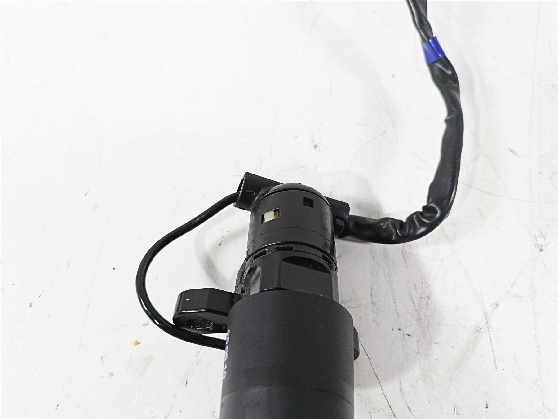 2020 Triumph Daytona 765 Moto2 Ignition Switch Key Immobilizer Set T2508501 {{ shop.shopifyCountryName }} - Mototech271