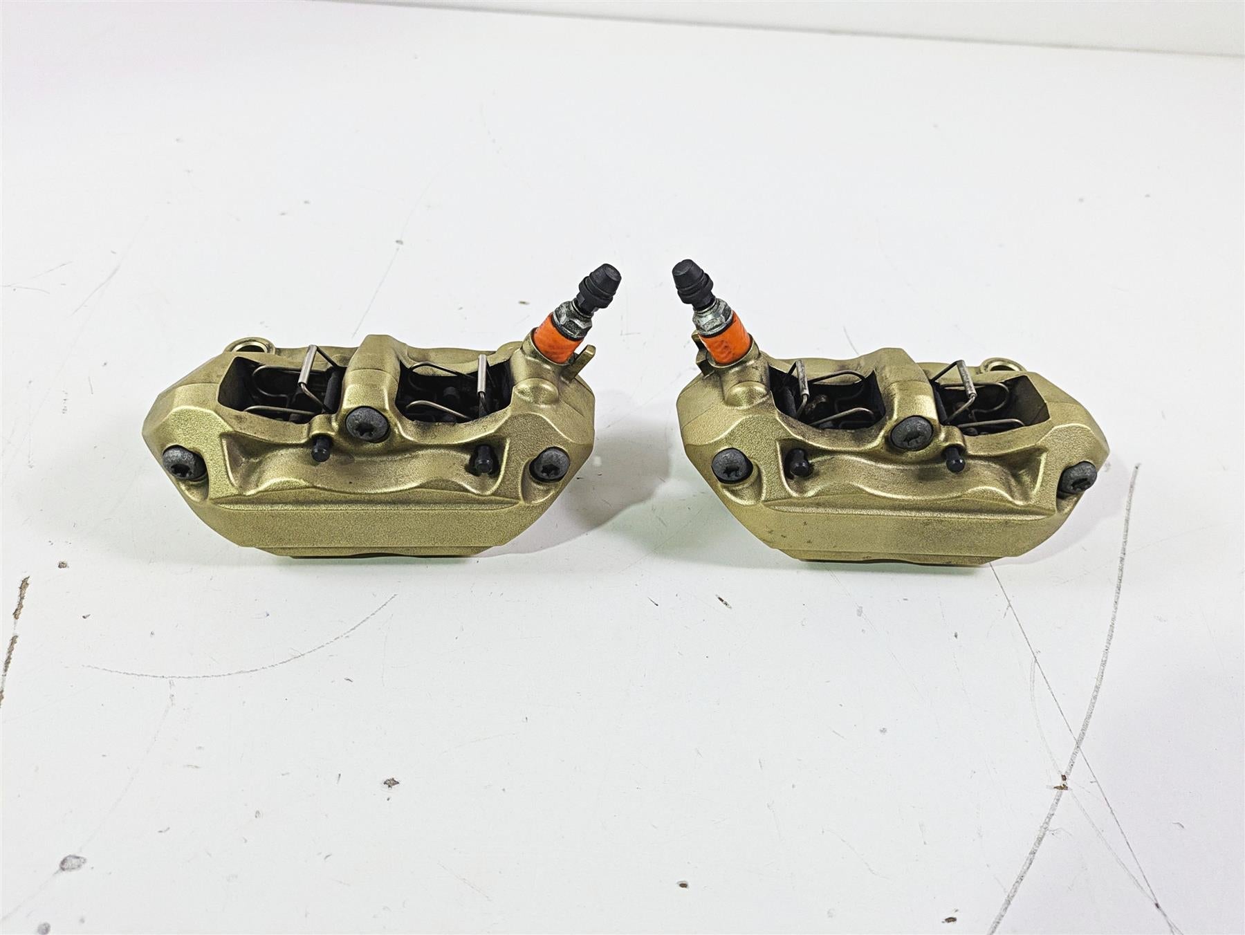 2017 BMW S1000RR K46 Front Brake Calipers Brembo 100mm 34117714783 34117714784 {{ shop.shopifyCountryName }} - Mototech271