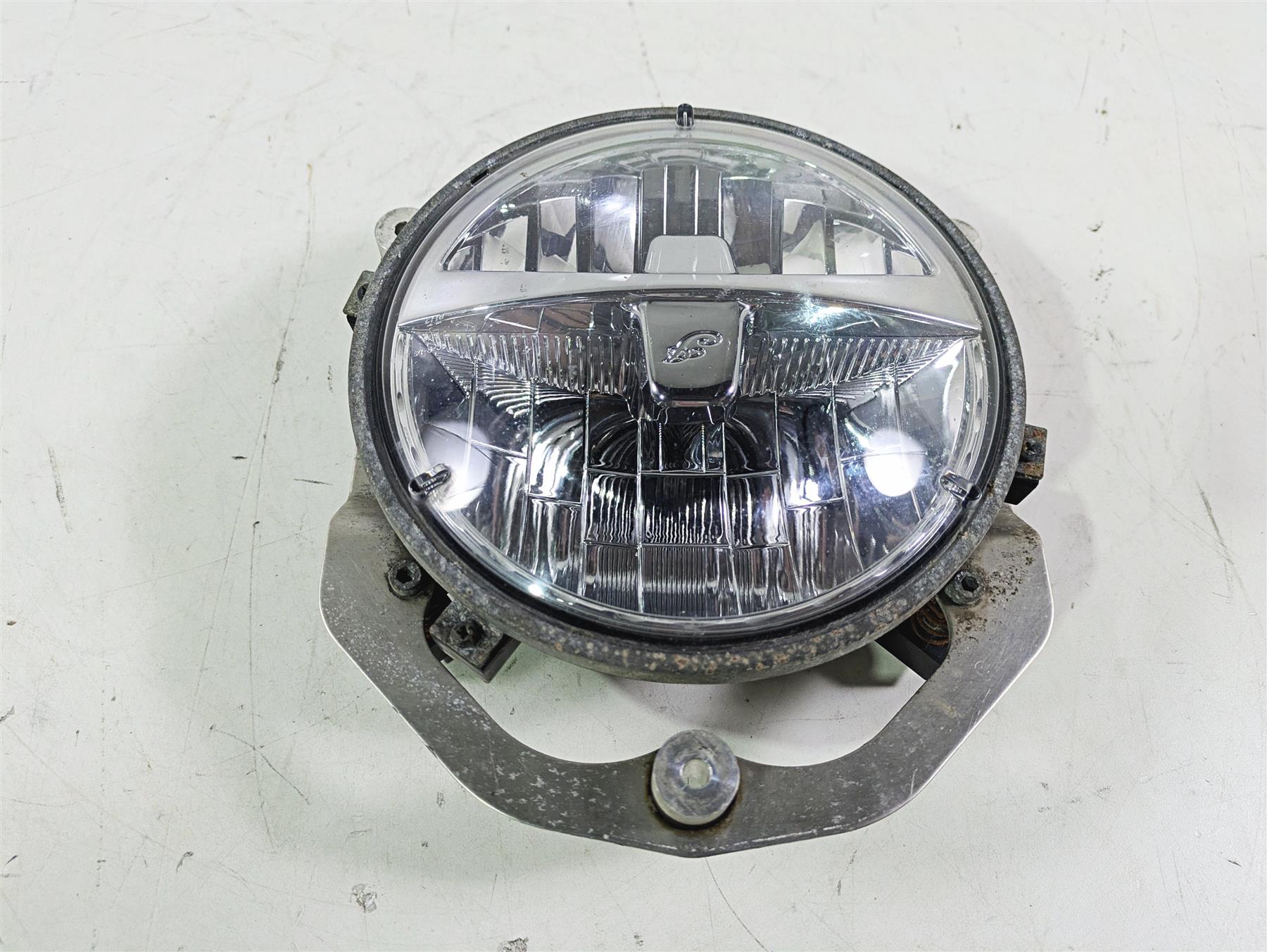 2018 Indian Chieftain Limited Headlight Head Light Lamp Lens 2412961 {{ shop.shopifyCountryName }} - Mototech271