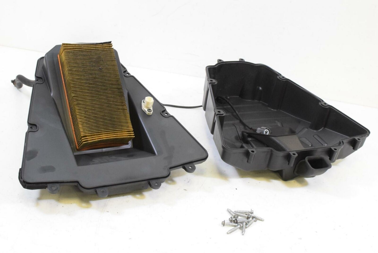 2008 KTM 690 Supermoto R LC4 Air Box Cleaner Breather Filter Assembly 7500600102 | Mototech271
