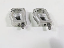 Load image into Gallery viewer, 2015 Triumph Tiger Explorer XC Oem Handlebar Riser Holder Set T2040813
