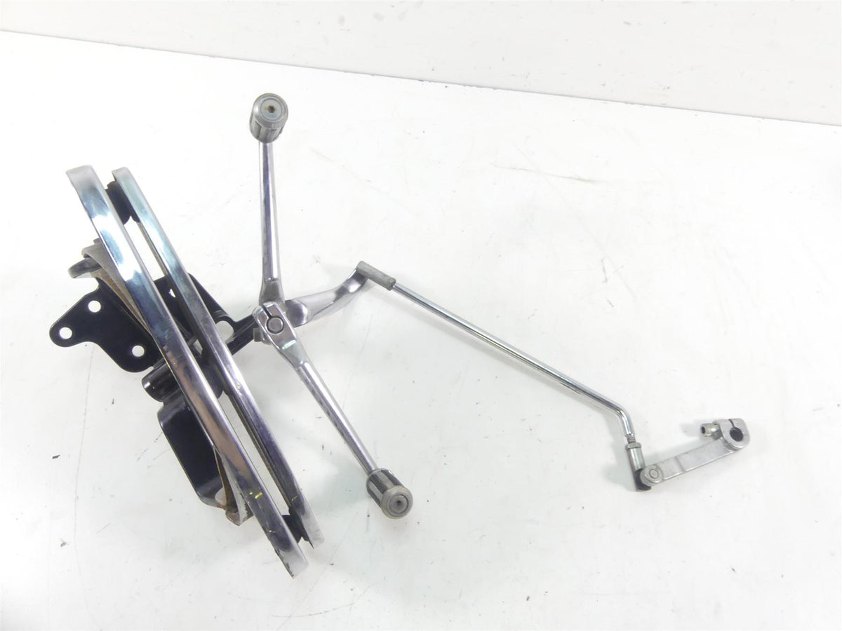 2005 Harley Softail FLSTSC Heritage Springer Left Front Floorboard 33630-00 {{ shop.shopifyCountryName }} - Mototech271