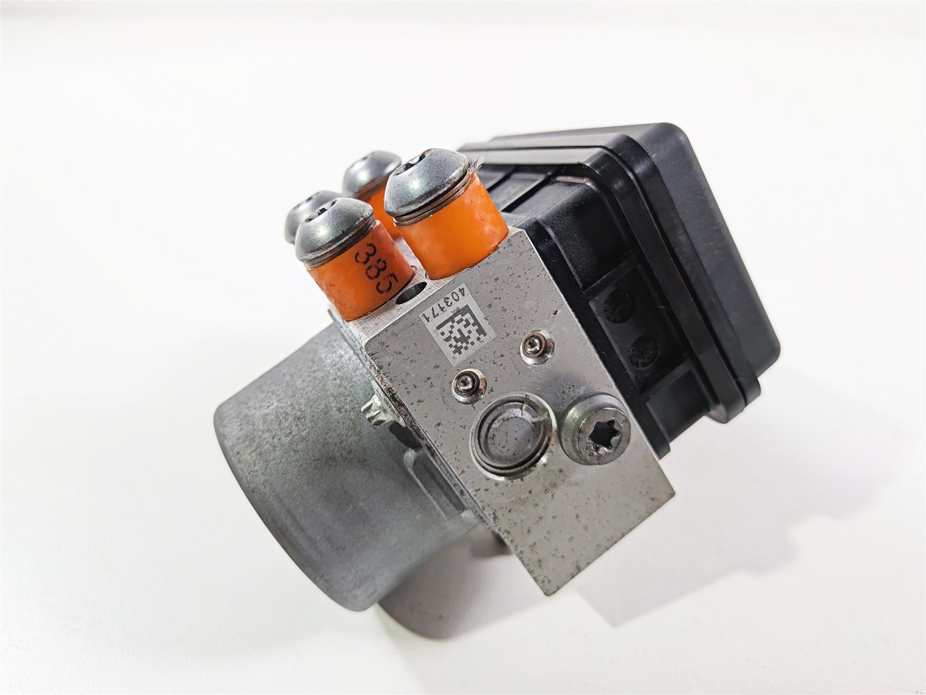 2023 BMW R nineT Scrambler K23 Abs Brake Pump Control Module 34518393178 {{ shop.shopifyCountryName }} - Mototech271