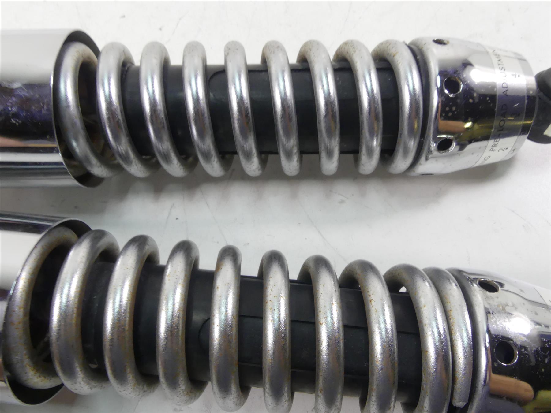 2009 Harley FXDL Dyna Low Rider Rear Shock Damper Set 12" 54534-09 {{ shop.shopifyCountryName }} - Mototech271