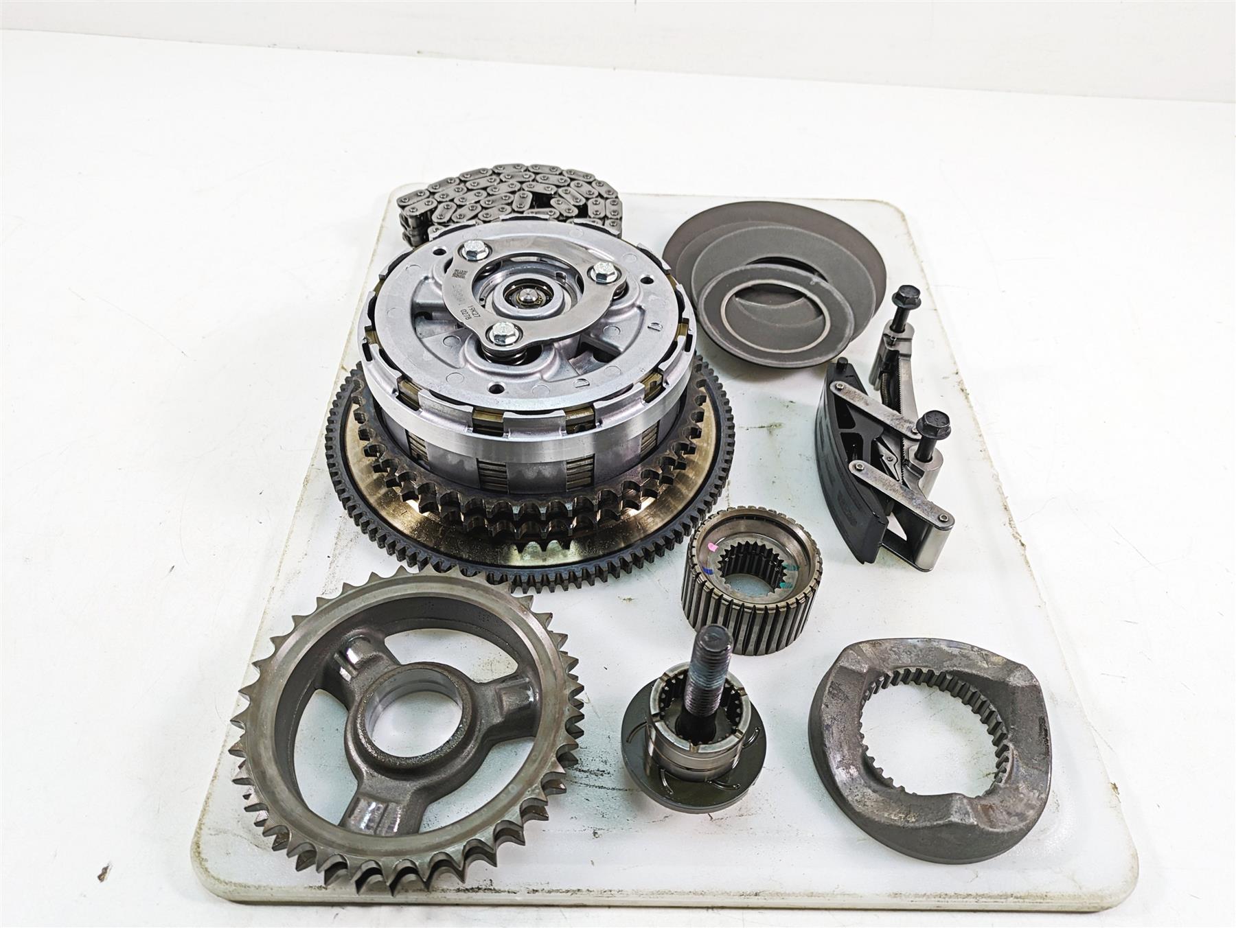 2020 Harley Touring FLHX Street Glide Primary Drive Clutch Kit M8 26k 37000254A {{ shop.shopifyCountryName }} - Mototech271