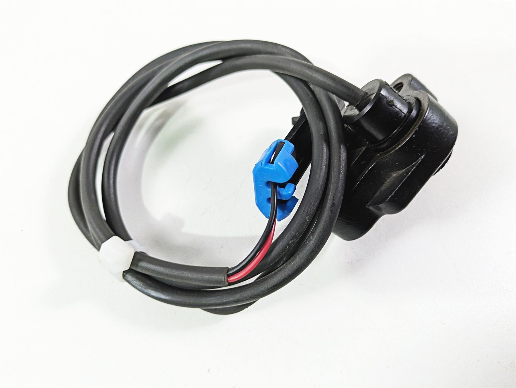 2016 Indian Chief Classic Front Abs Wheel Speed Sensor 4013251 {{ shop.shopifyCountryName }} - Mototech271
