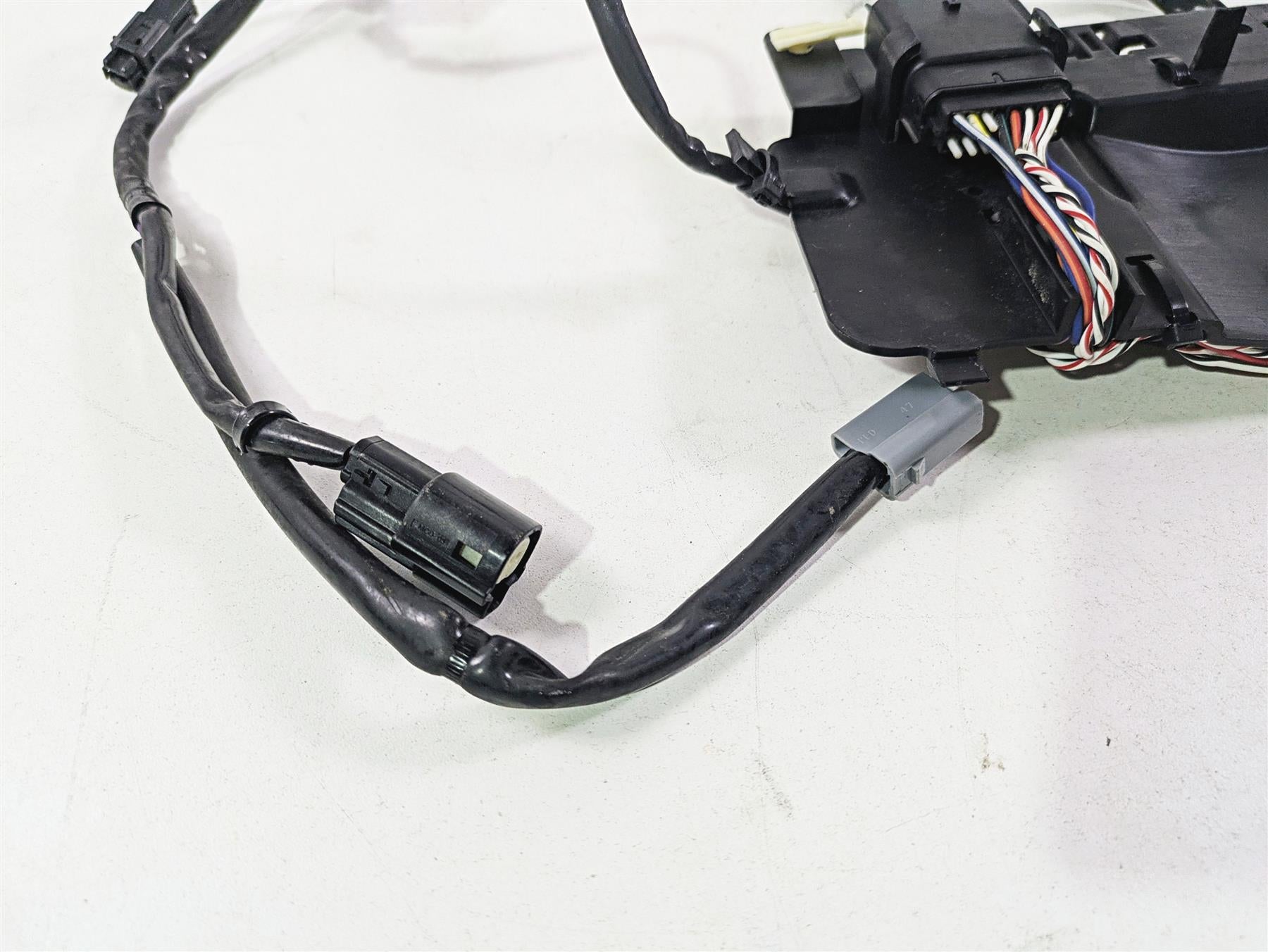 2015 Harley Touring FLHTKL Electra Glide Front Gauges Wiring Harness 69200121A {{ shop.shopifyCountryName }} - Mototech271