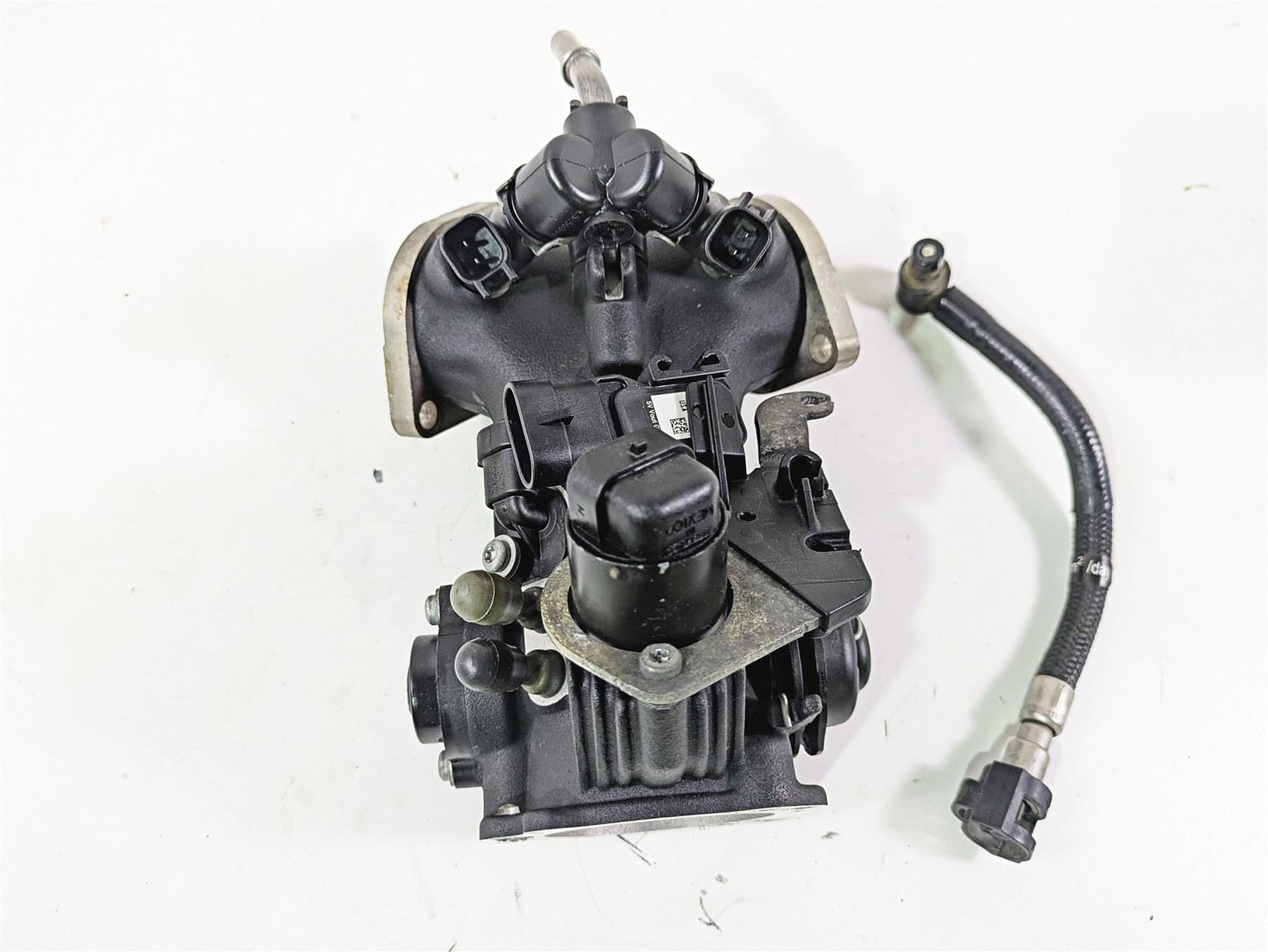 2015 Harley FXDF Dyna Fat Bob Throttle Body Fuel Injection 27618-06A 27708-10A {{ shop.shopifyCountryName }} - Mototech271