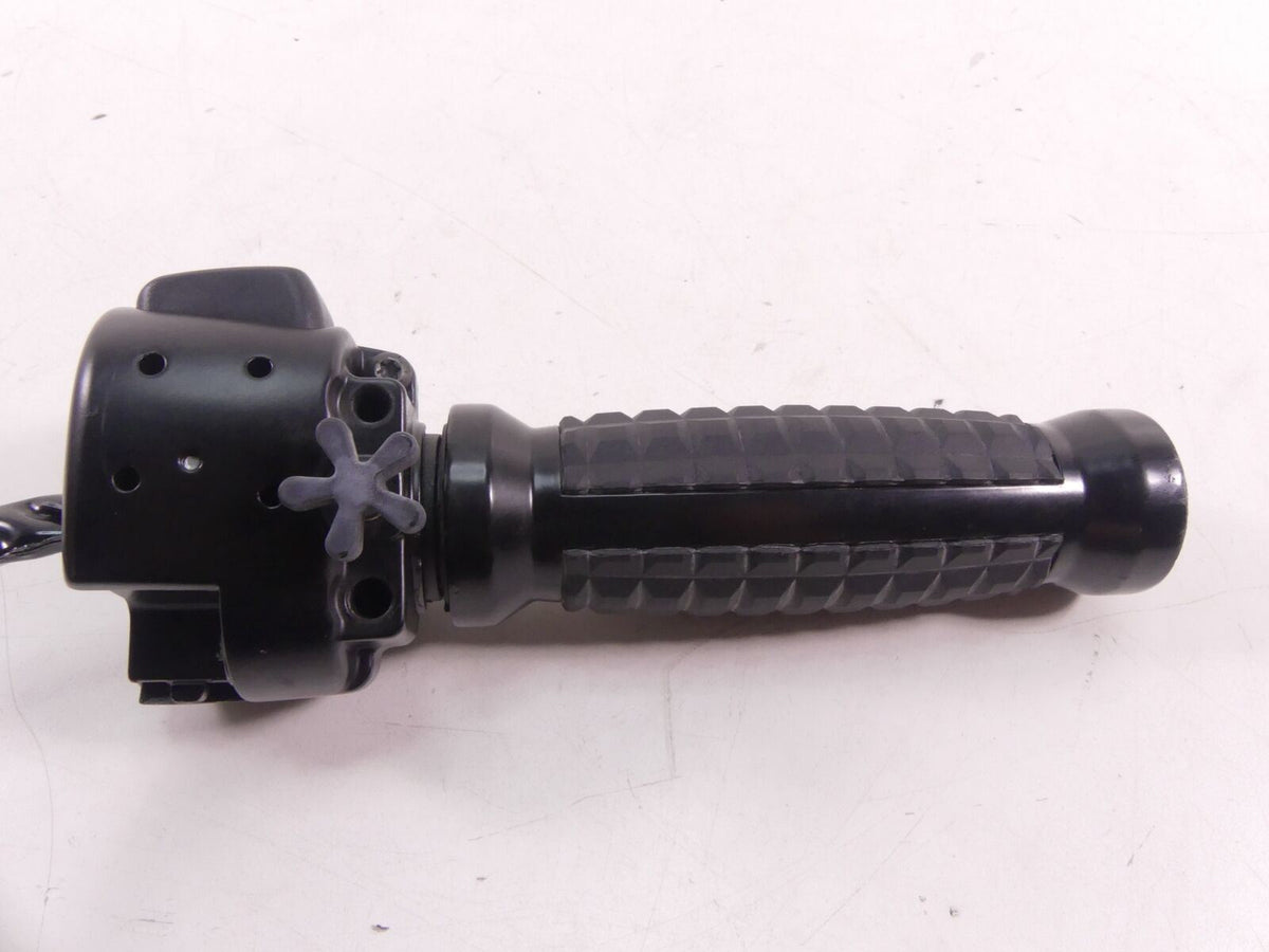 2009 Harley XR1200 X Sportster Right Control Switch Start Kill Throttle 71684-06 {{ shop.shopifyCountryName }} - Mototech271