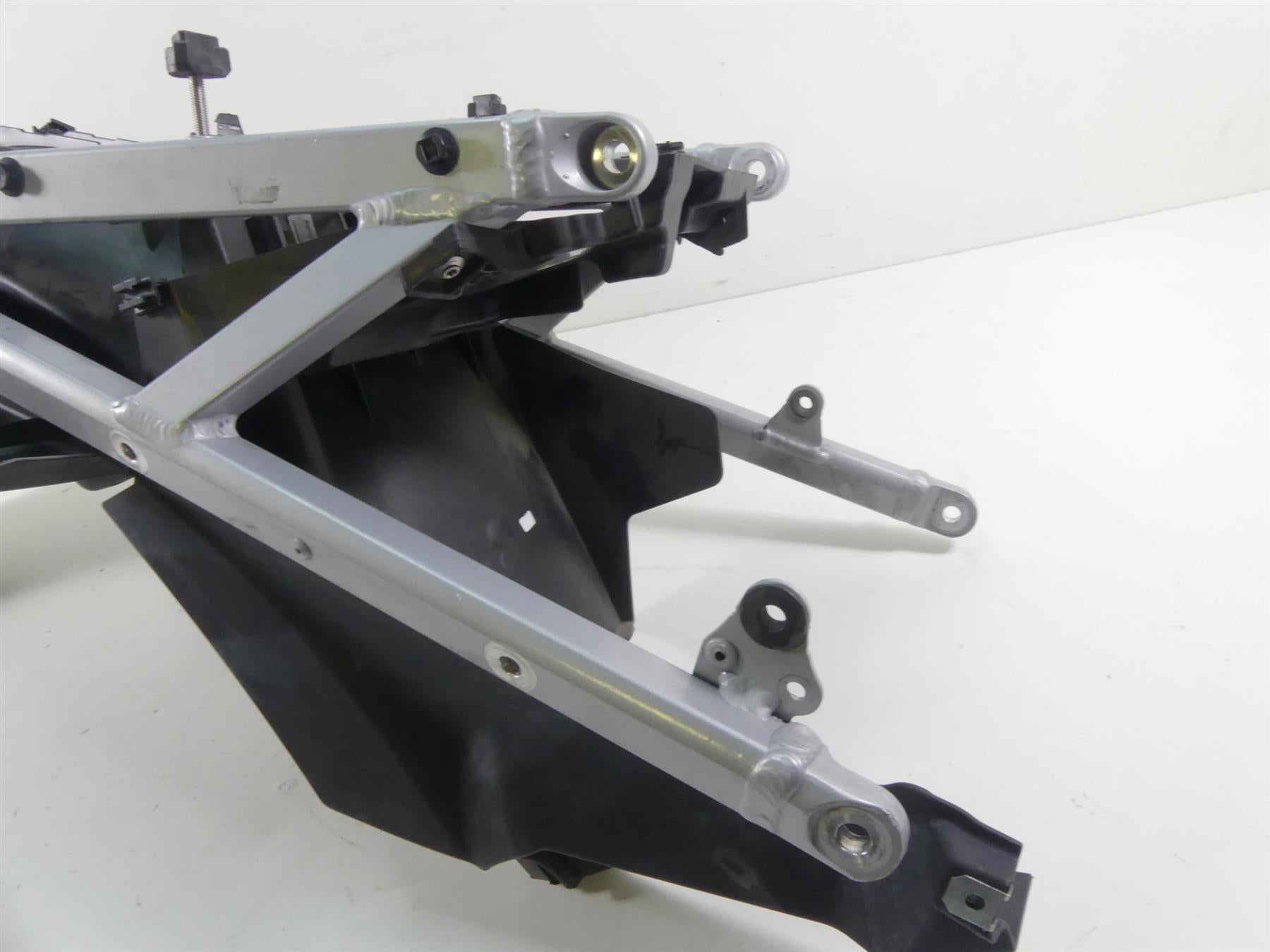 2015 BMW R1200RT K52 Rear Subframe Sub Frame + Inner Fender 46518528588 {{ shop.shopifyCountryName }} - Mototech271
