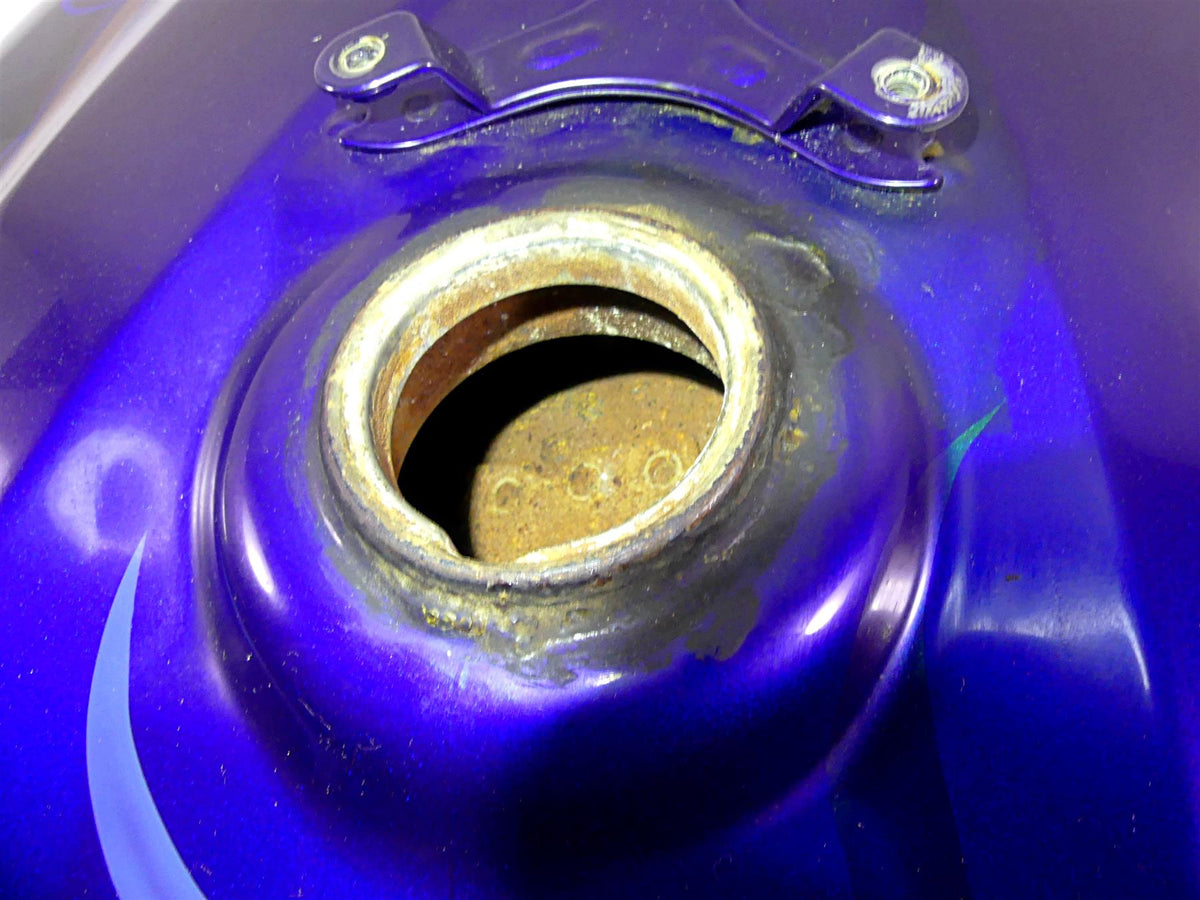2002 Honda VTX1800 R Fuel Gas Petrol Tank -Dented 17520-MCV-670 {{ shop.shopifyCountryName }} - Mototech271