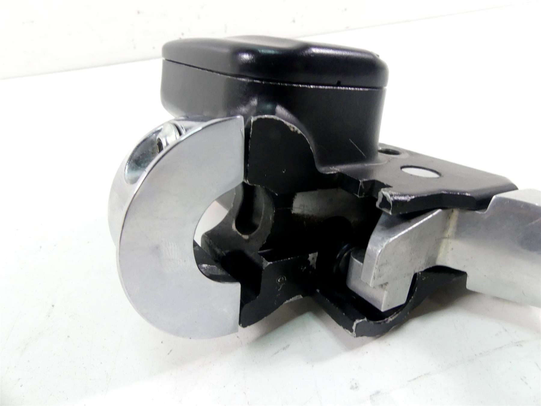 2017 Harley Softail FXSB Breakout Front 1/2" Brake Master Cylinder 41700233 {{ shop.shopifyCountryName }} - Mototech271