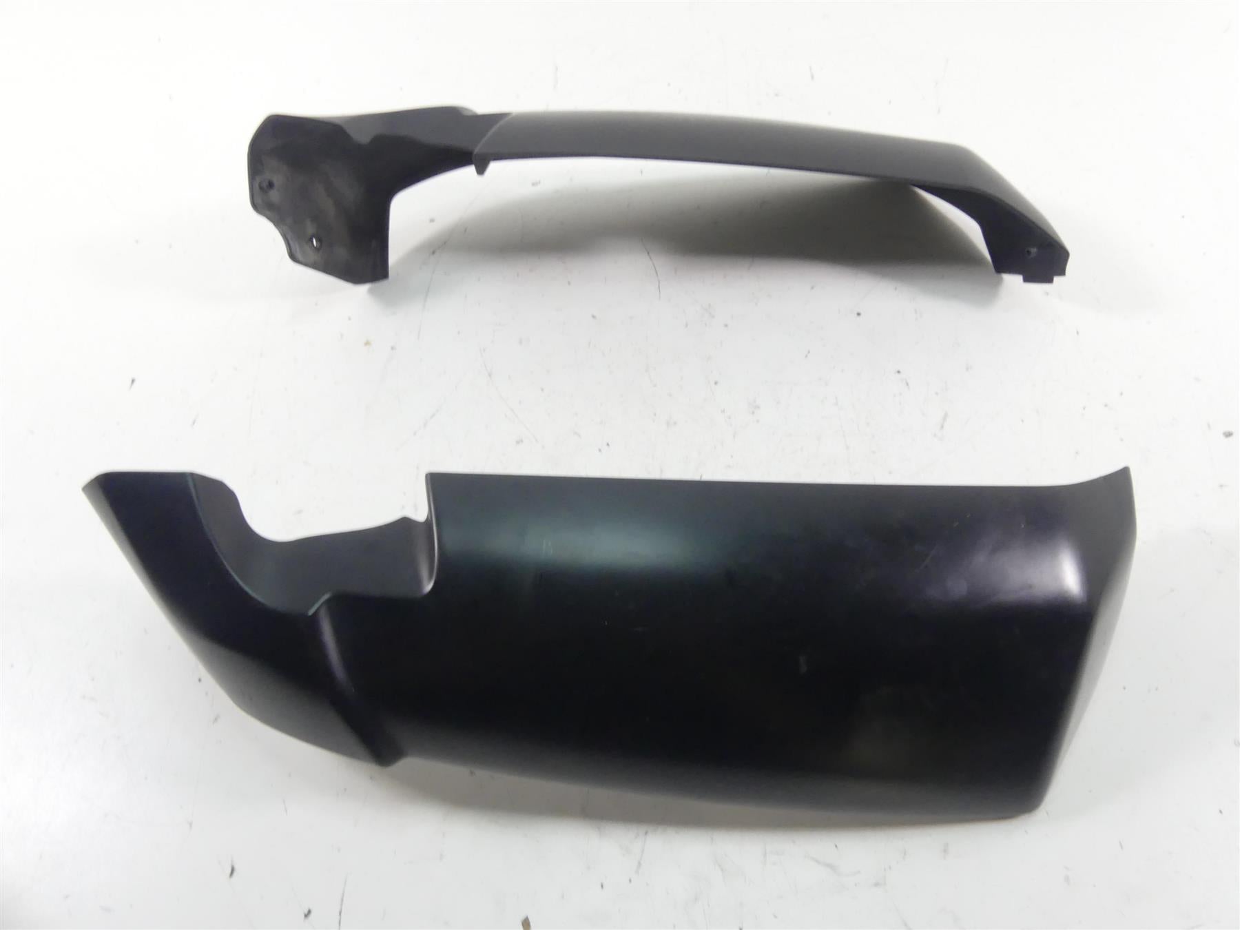 2012 Harley VRSCF Muscle Rod Radiator Side Cover Fairing Set 26836-09 26837-09 {{ shop.shopifyCountryName }} - Mototech271