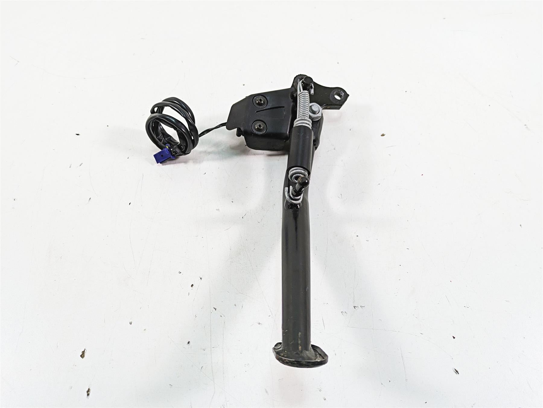 2020 Aprilia Tuono V4 Factory Side Kickstand Kick Stand & Switch 2B003283 {{ shop.shopifyCountryName }} - Mototech271