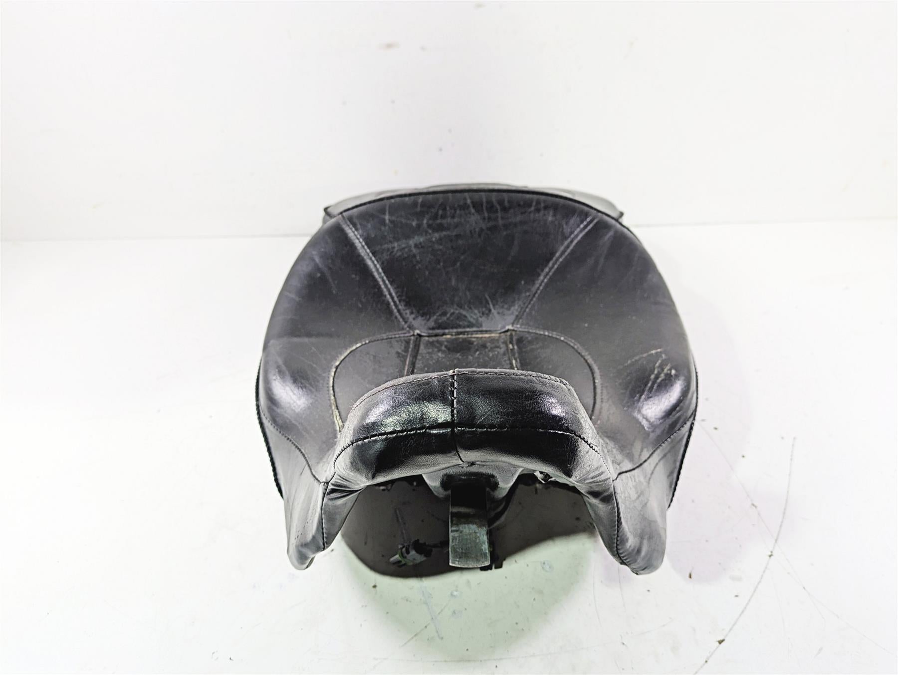 2007 Harley Touring FLHTCU SE CVO E-Glide Heated Duo Seat Saddle 52320-06 {{ shop.shopifyCountryName }} - Mototech271